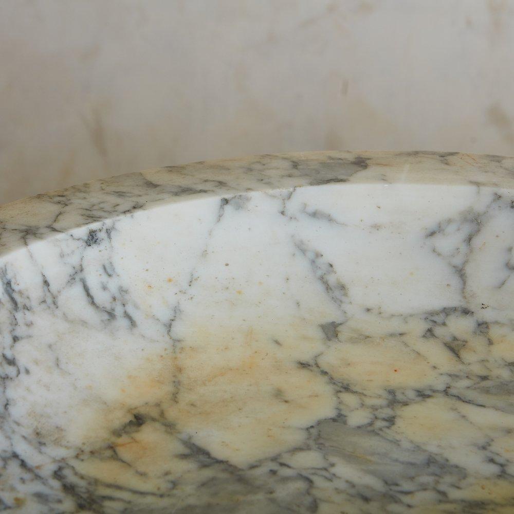 Large Italian Calacatta Marble Centerpiece Bowl, 18th Century 1
