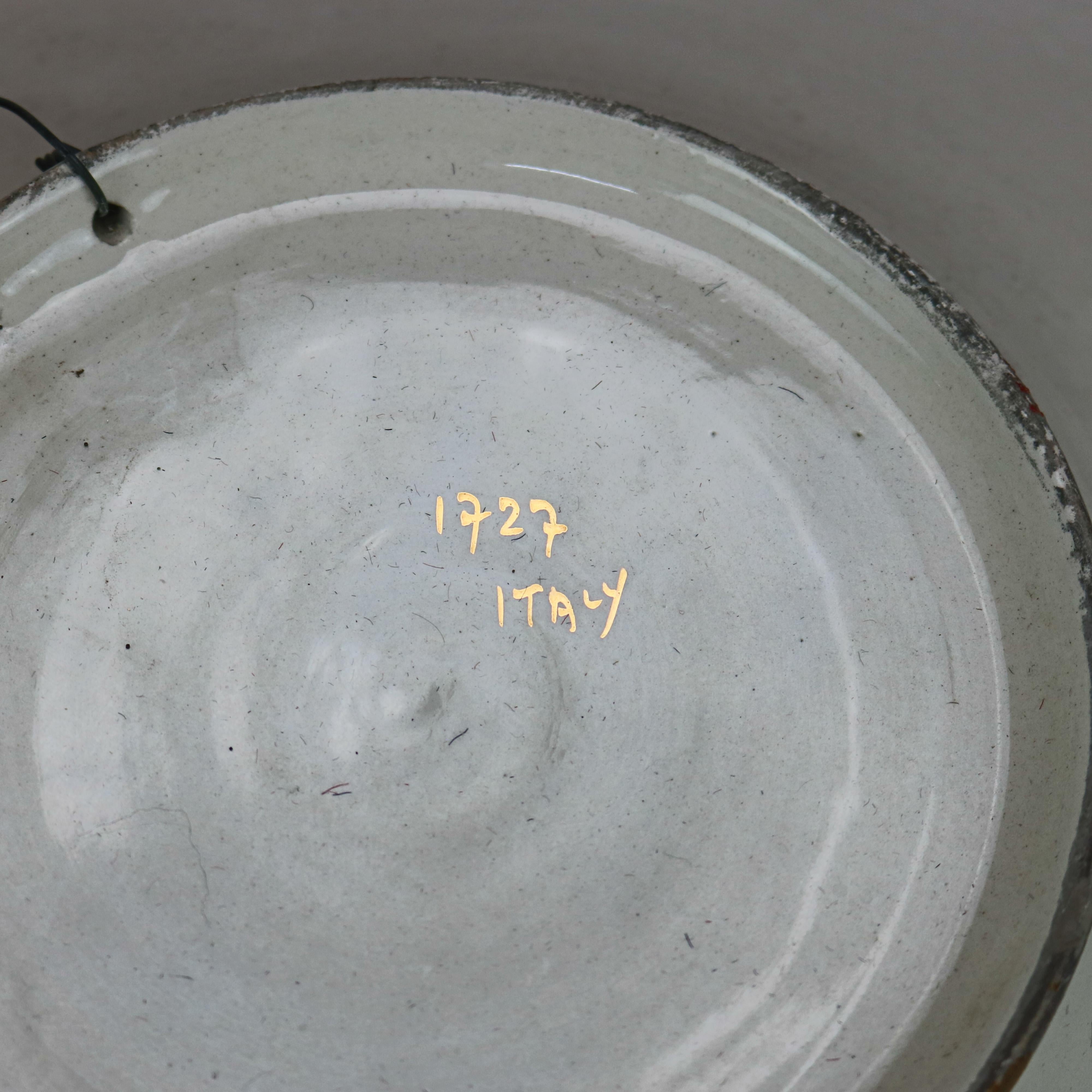 20th Century Large Italian Capodimonte Porcelain Center Bowl, Cherubs Scene in Relief, 20th C For Sale