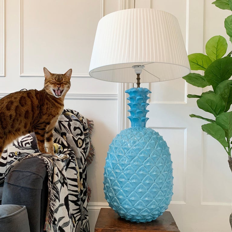 Teal pineapple lamp 2025