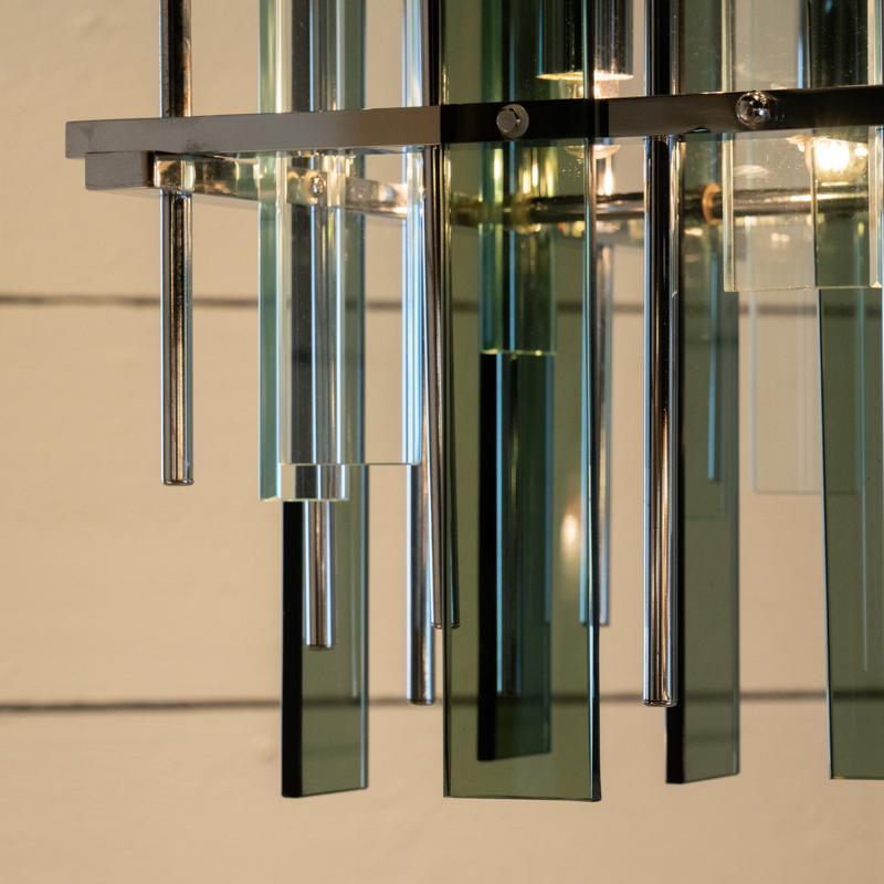 Vetro di Murano Large Italian chandelier of the 70s in vendita