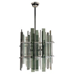 Large Italian chandelier of the 70s