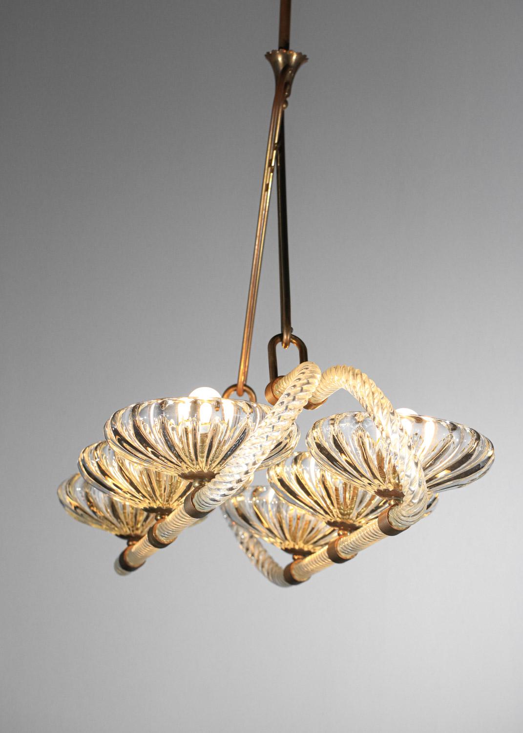 large Italian chandelier with 6 bowls Barovier Toso Murano glass and brass  In Good Condition In Lyon, FR