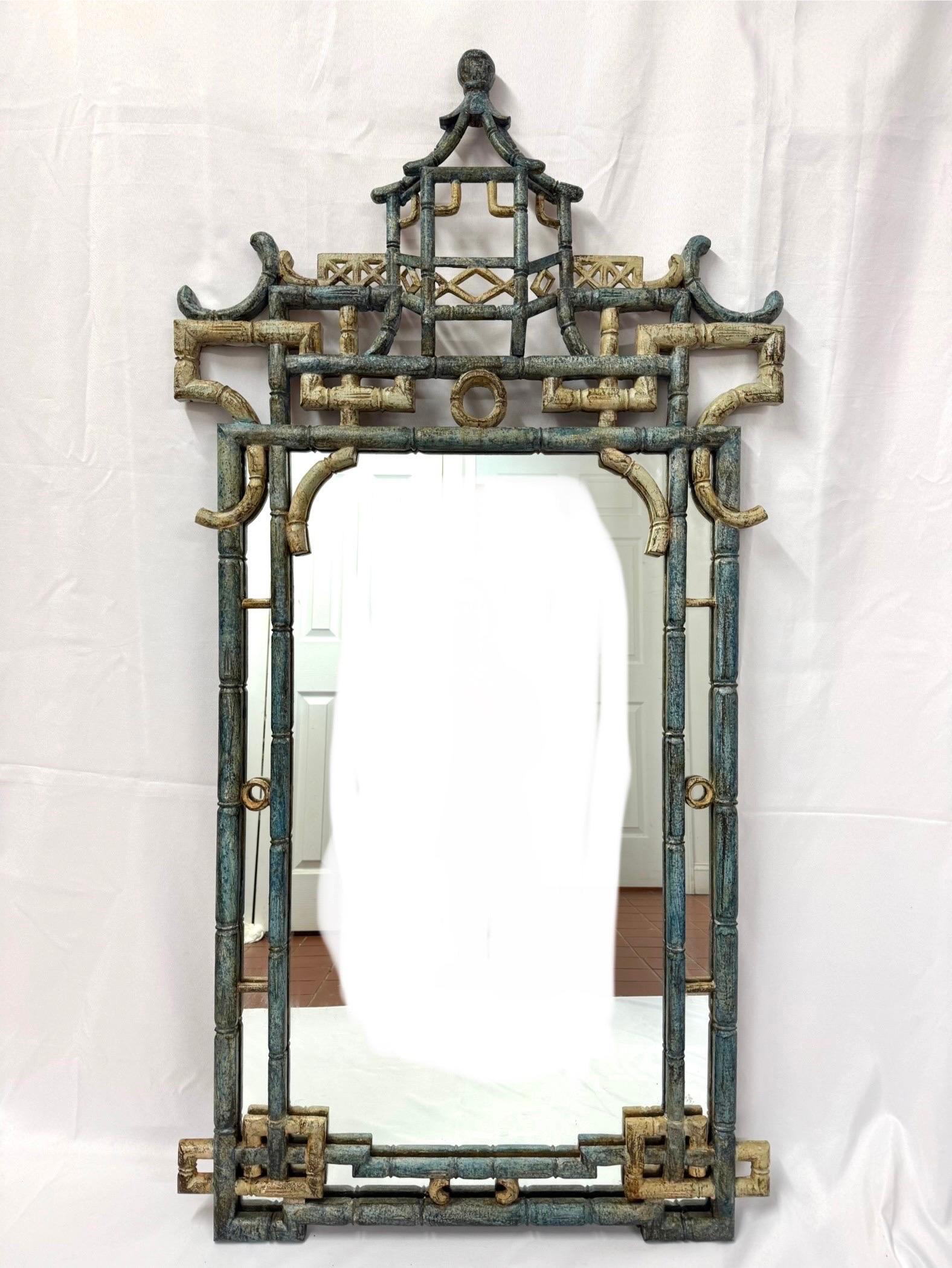 Large Italian Chinoiserie Pagoda Mirror In Good Condition In Redding, CT