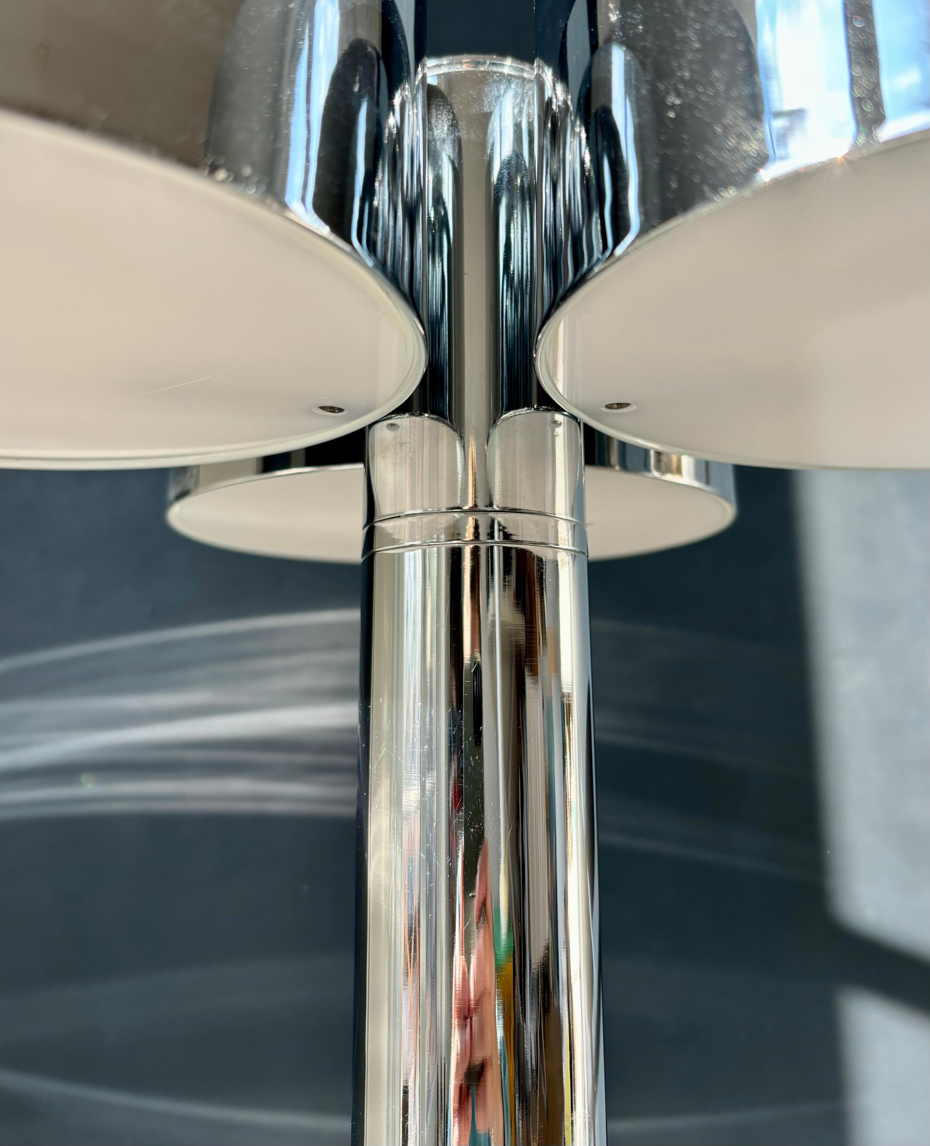 Metal Large Italian 1970s Chrome Art Deco Style Table Lamp For Sale