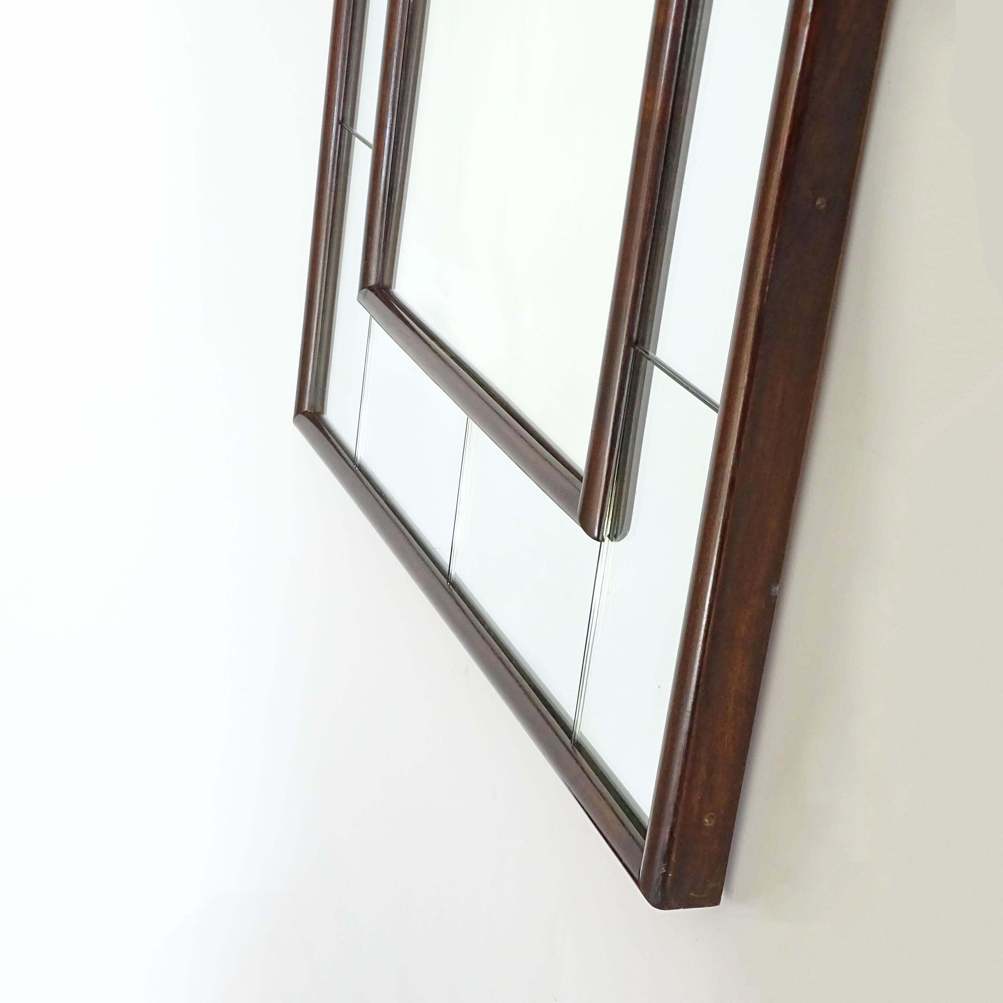Grande specchio da parete ad arco rotondo in stile Art&Deco classico italiano con cornice in legno, anni '30 in vendita 1