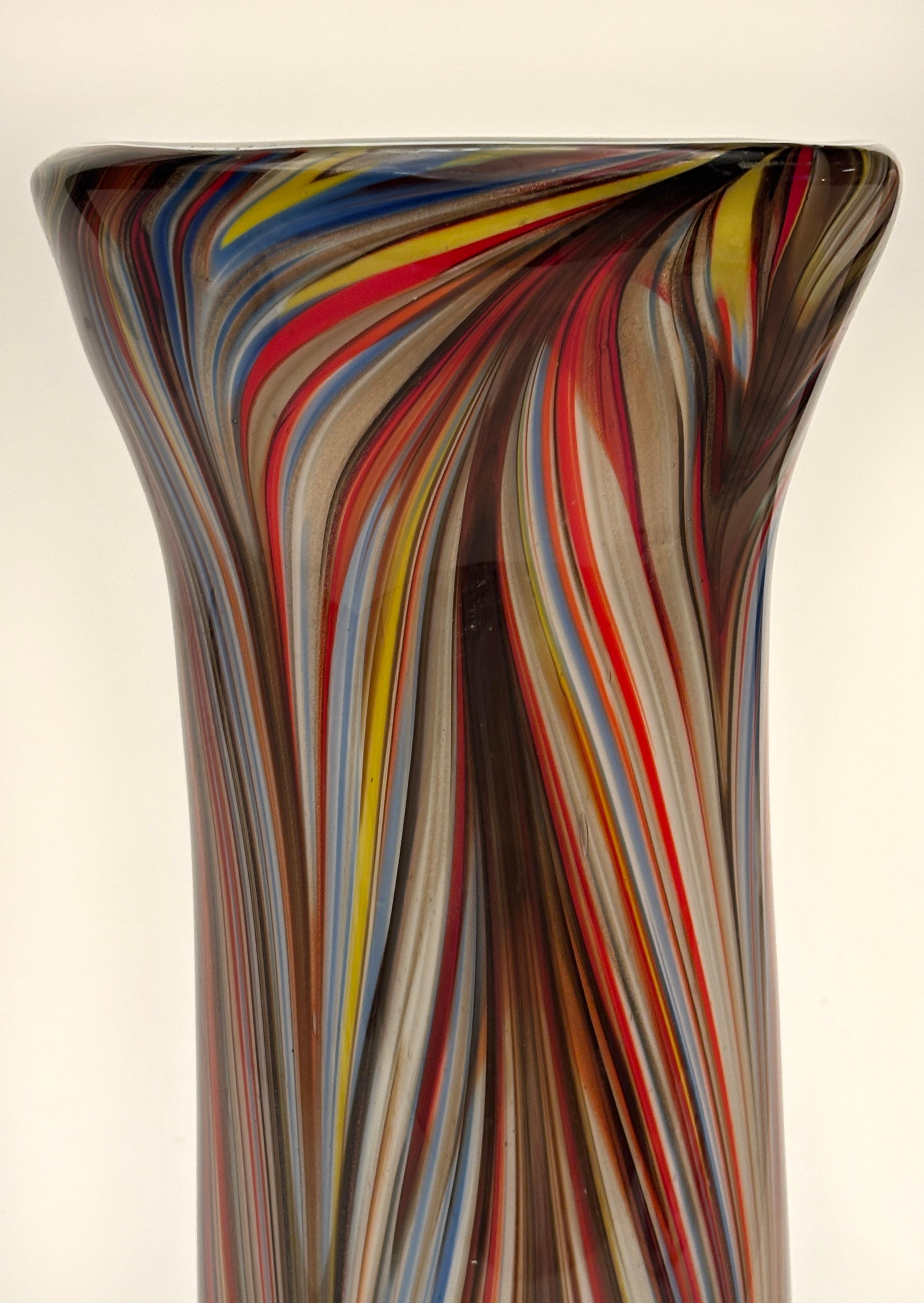 Große italienische Murano Vase mehrfarbig im Angebot 2