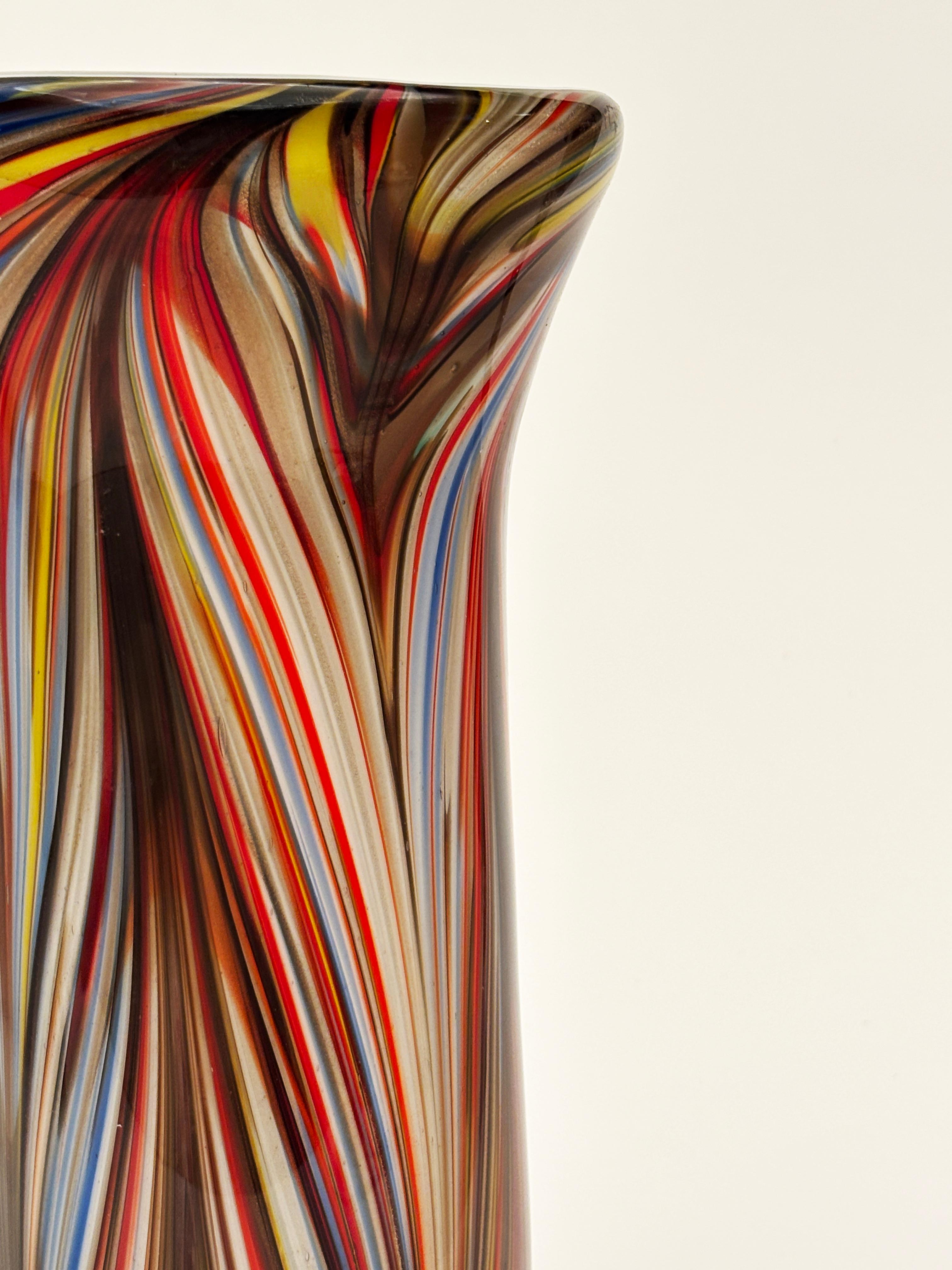 Große italienische Murano Vase mehrfarbig im Angebot 1