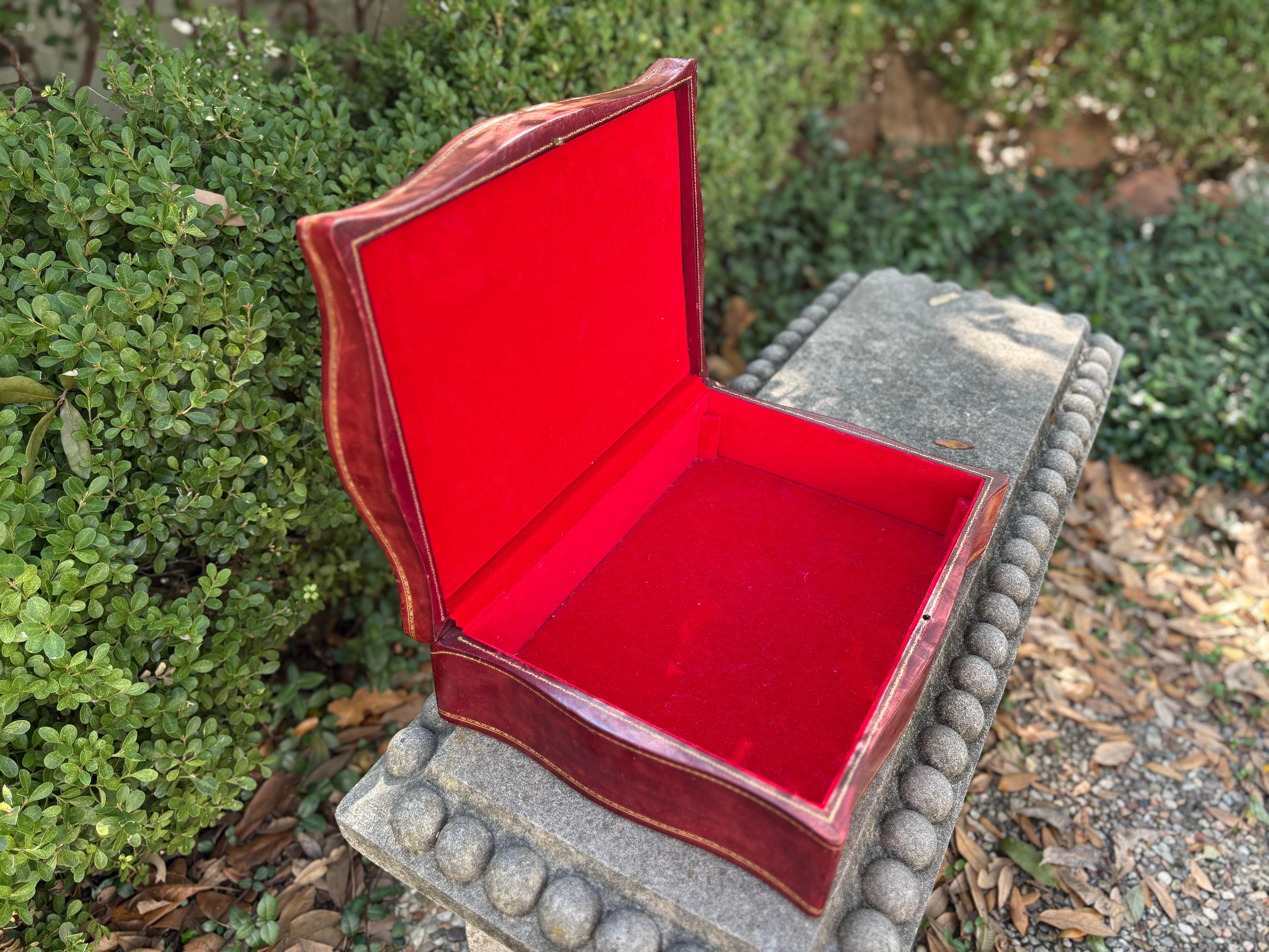 Large Italian Decorative Embossed Leather Box For Sale 4