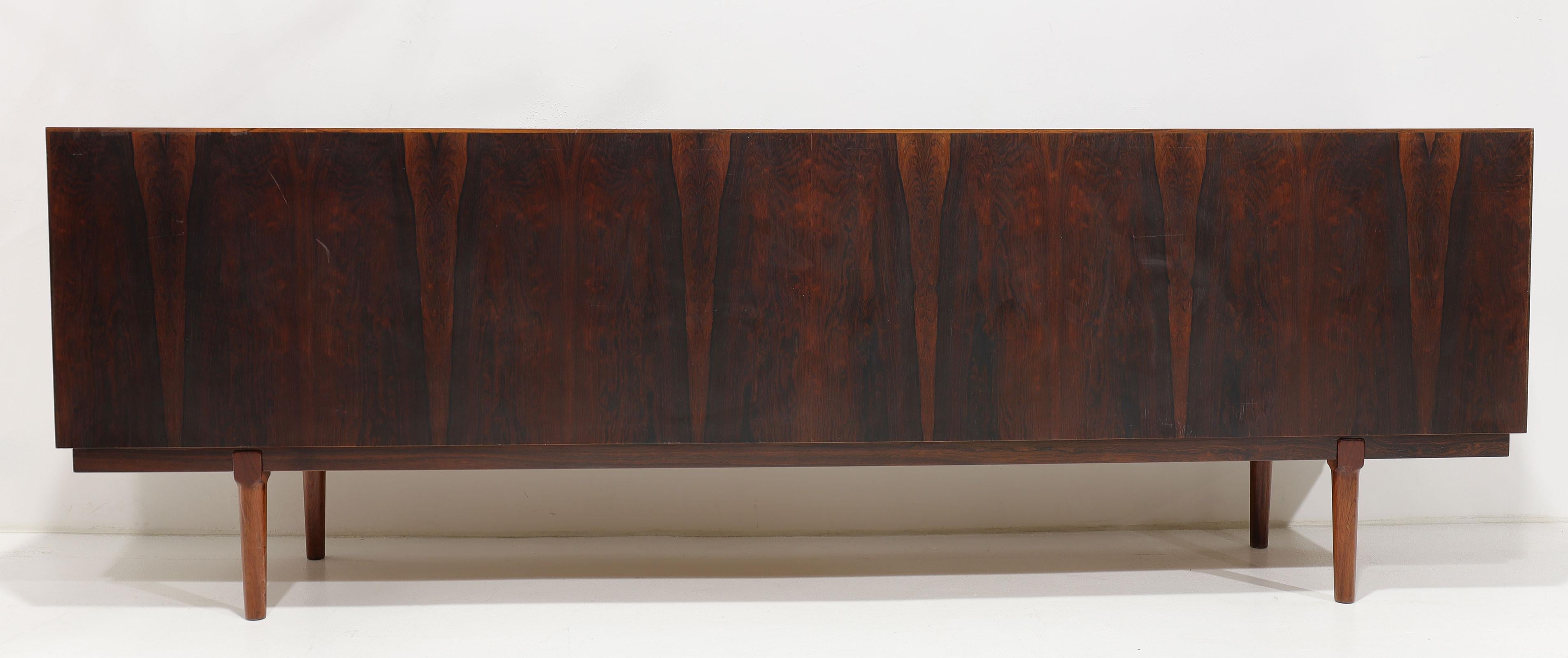 Large Italian Design Rosewood Sideboard 6