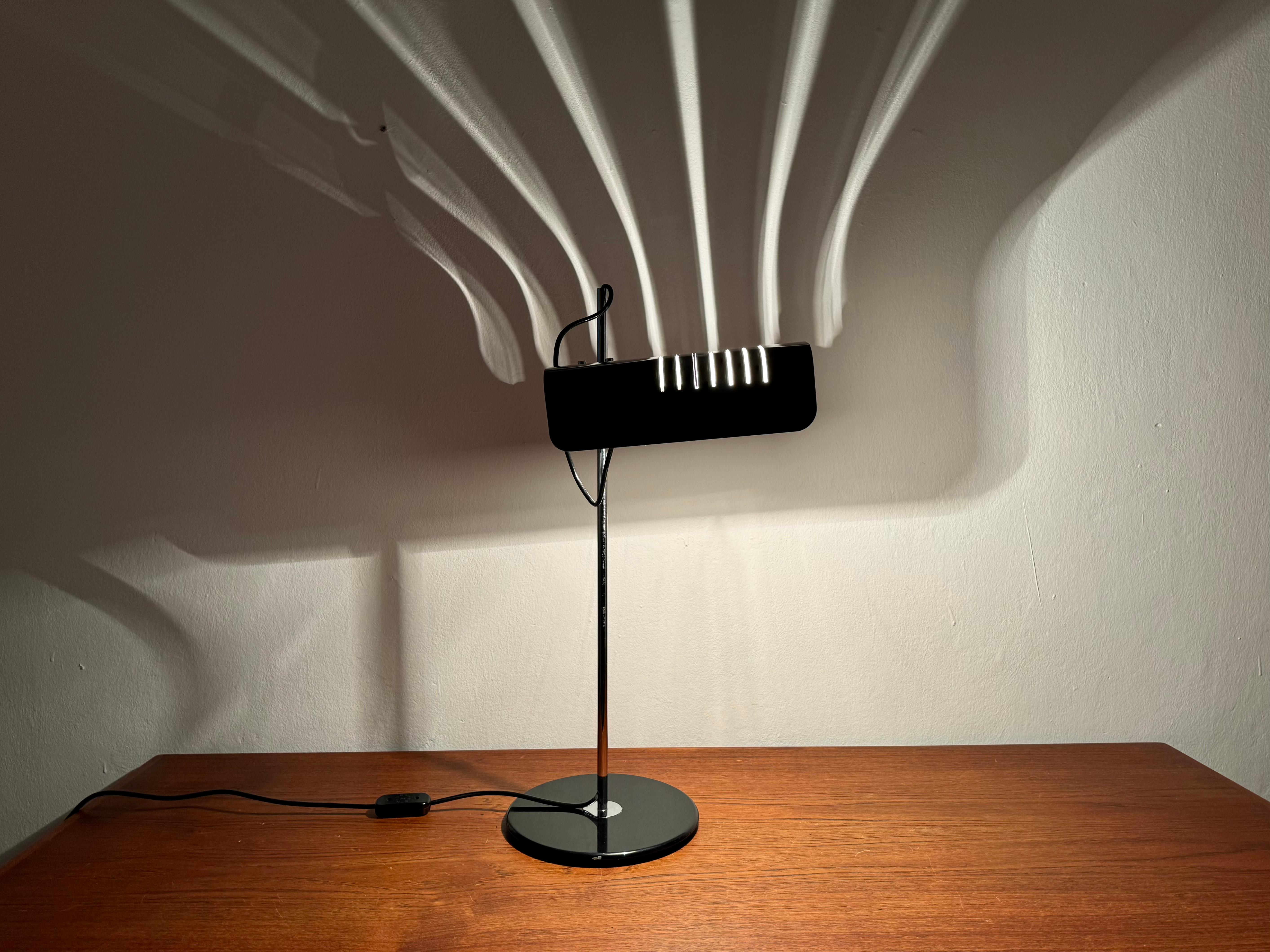Large Italian Desk or Table Lamp by Joe Colombo For Sale 7