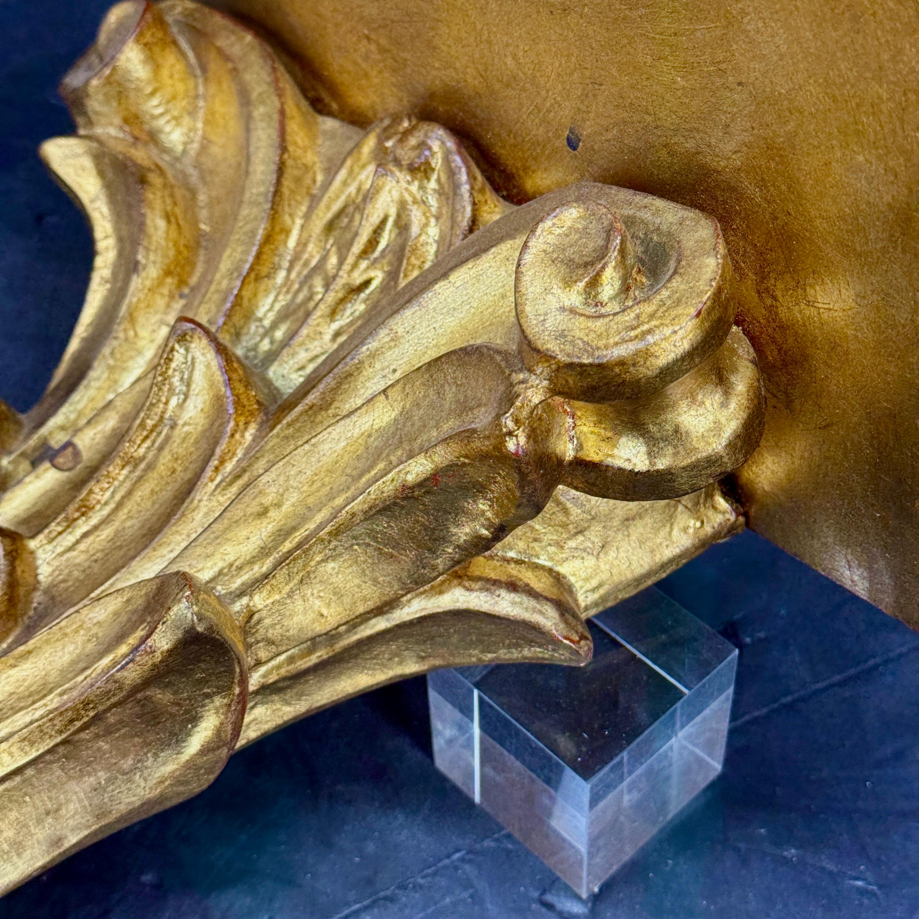 Large Italian Florentine Architectural Gilt Wall Shelf Bracket For Sale 2