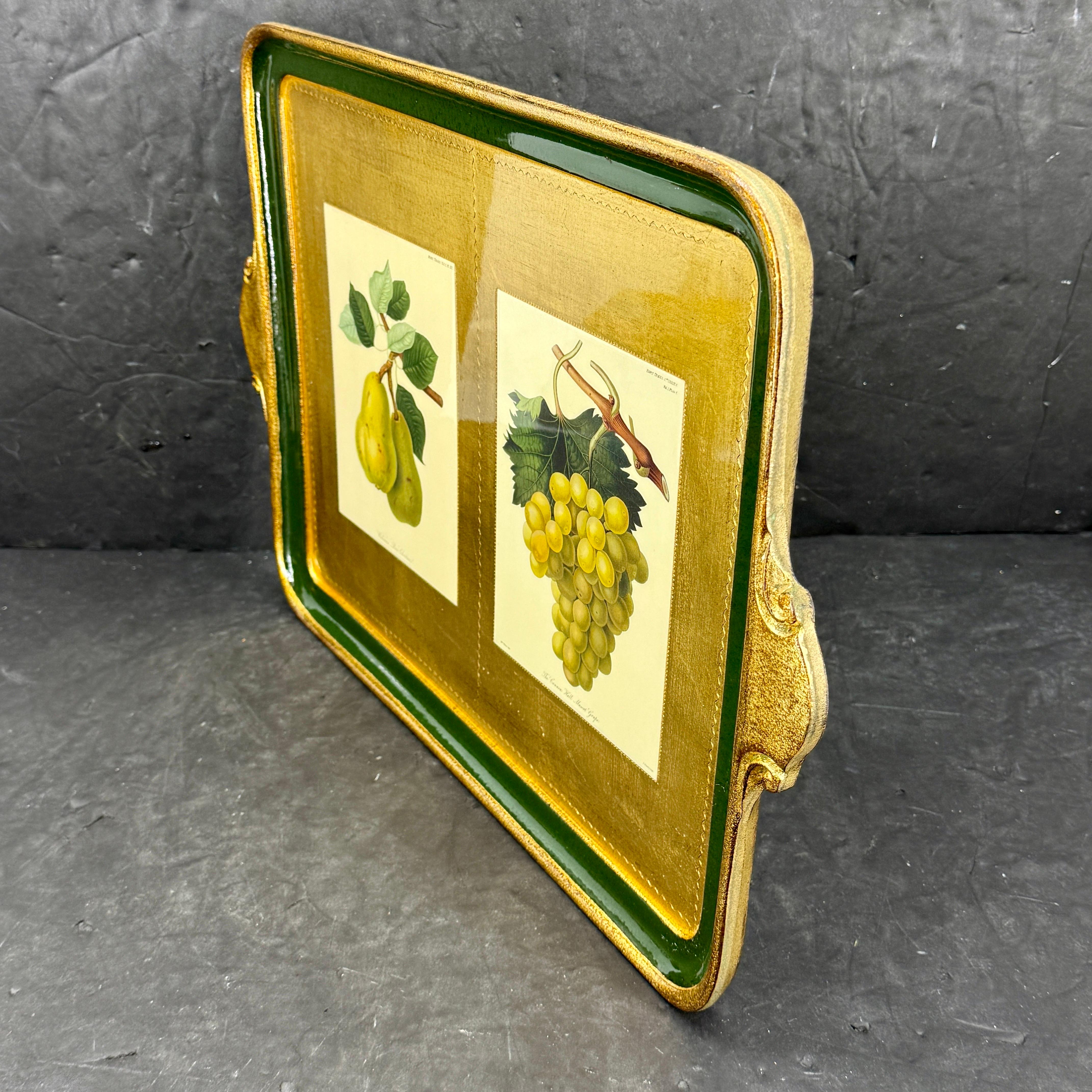 italien Large Italian Florentine Gilt Wood Gold Tray with Fruits en vente