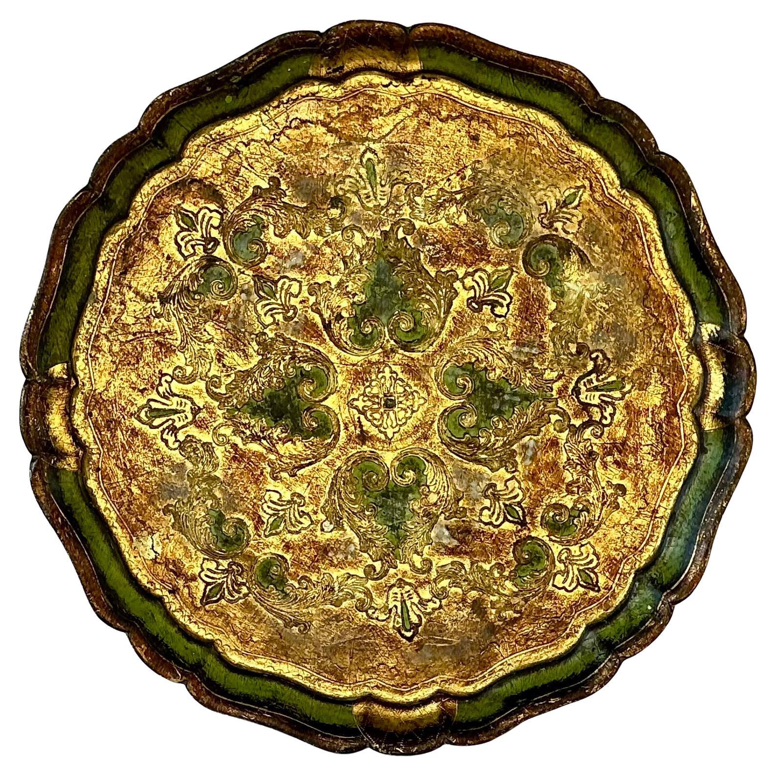 Large Italian Florentine Giltwood Decorative Tray For Sale 3
