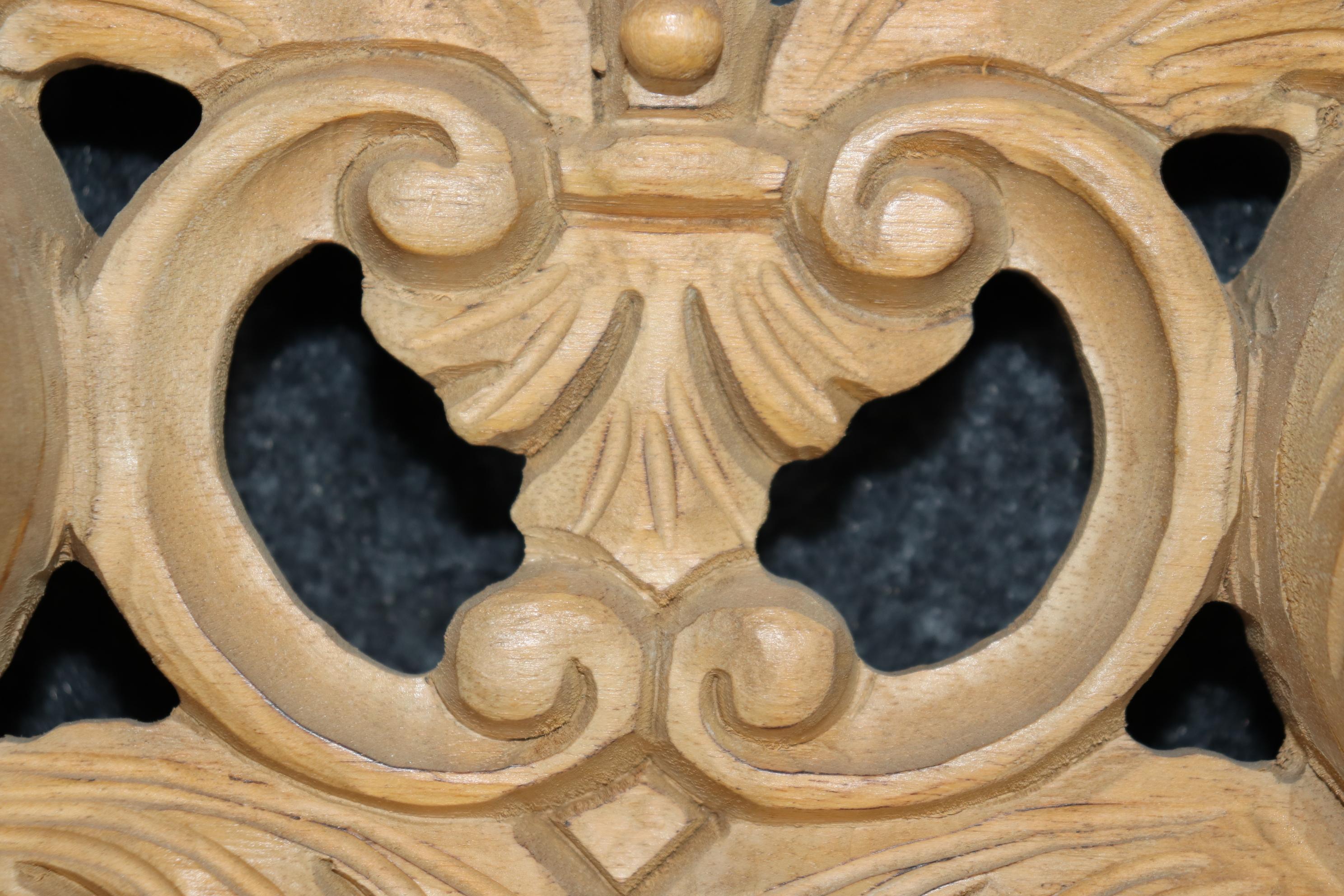 Contemporary Large Italian Florentine Rococo Style Carved Pine Wall Mirror