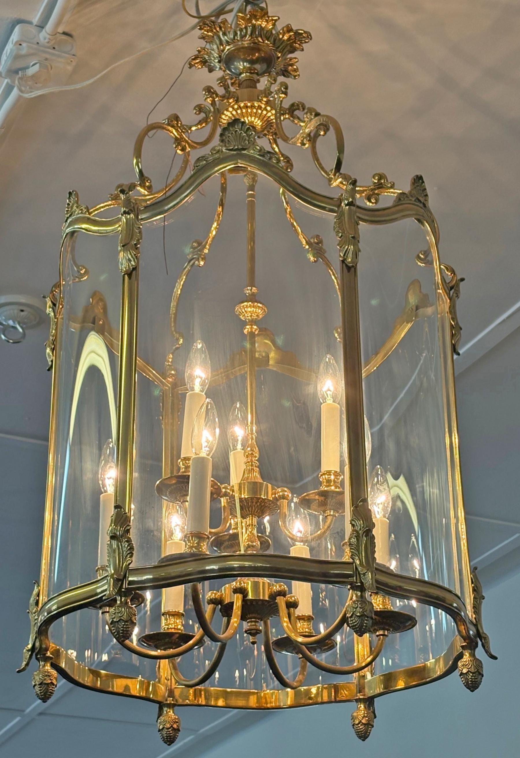 Große italienische Französisch Louis XVI Stil Messing Glas Kronleuchter Laterne (Louis XVI.) im Angebot