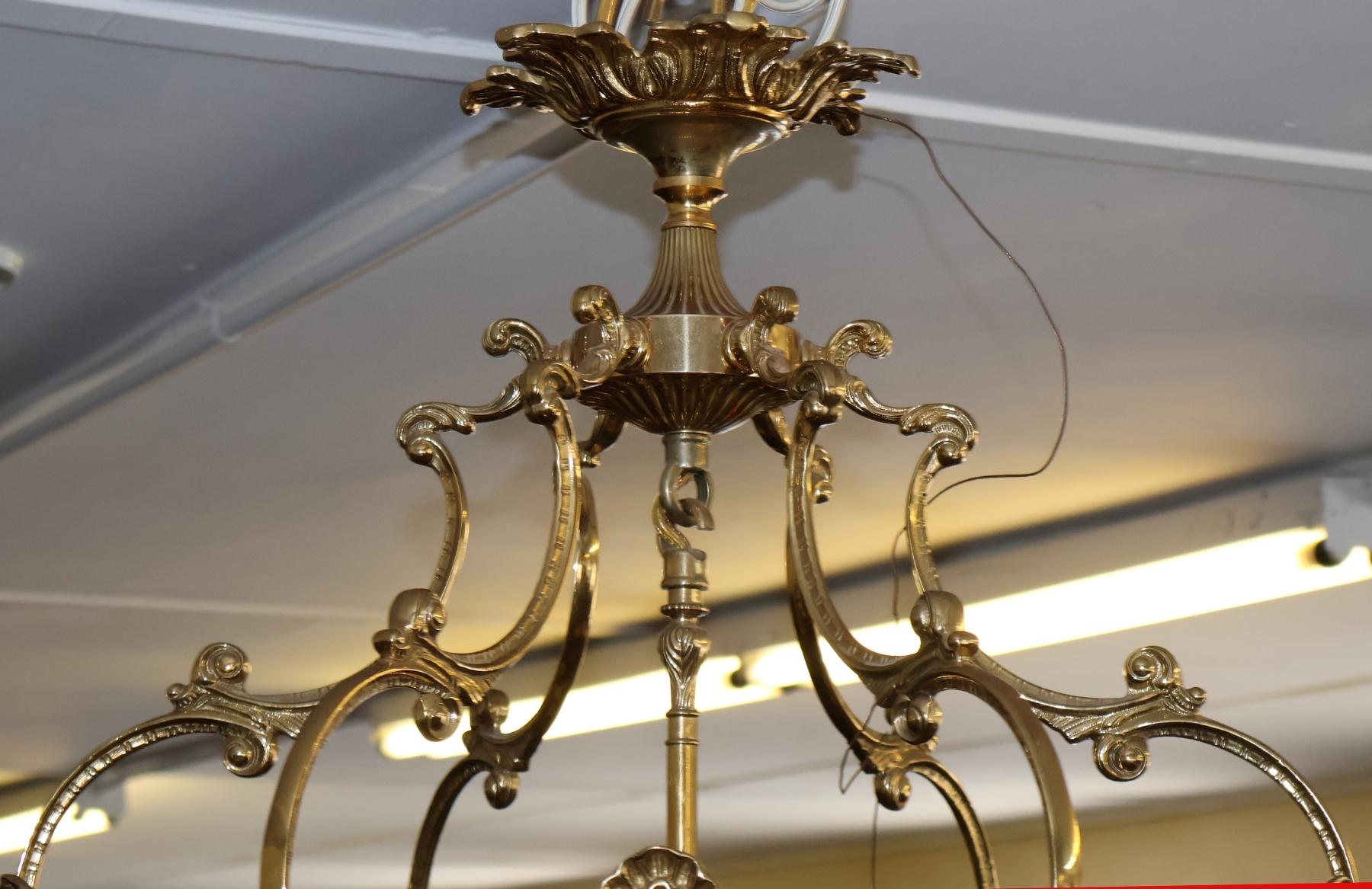 Große italienische Französisch Louis XVI Stil Messing Glas Kronleuchter Laterne im Angebot 2