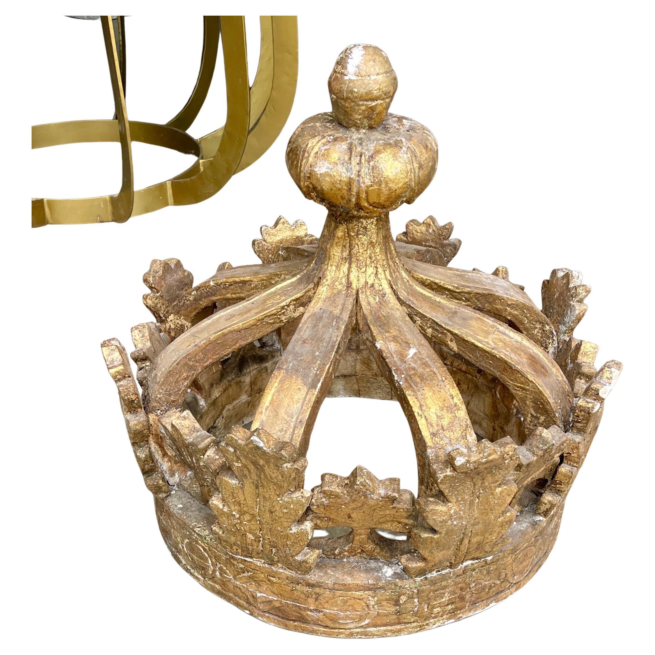 Große italienische Ornamentale Krone aus vergoldetem Holz, Corona Crown, spätes 19. Jahrhundert (Vergoldetes Holz) im Angebot
