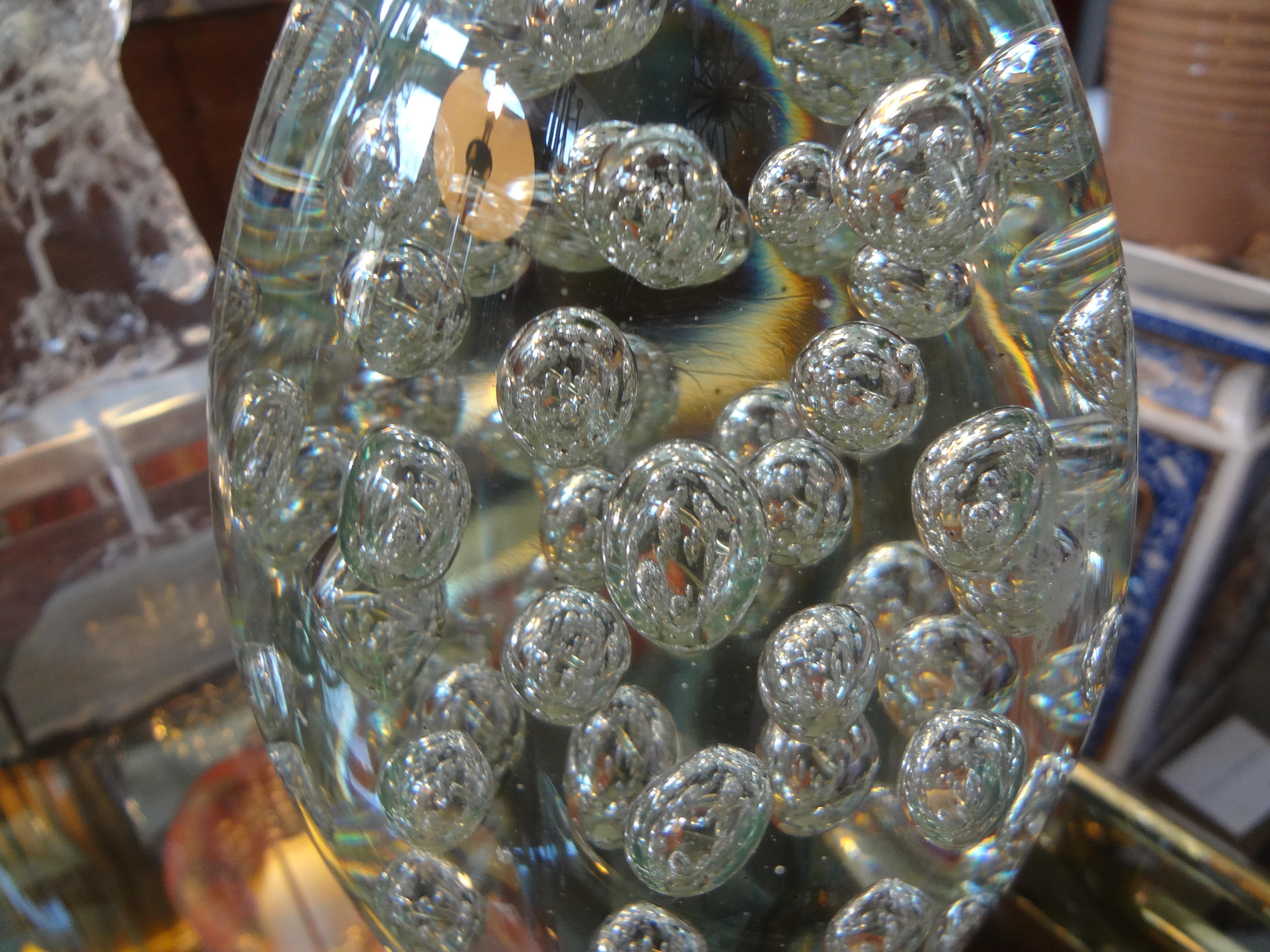 Large Italian Glass Egg with Controlled Bubbles Attributed to Barbini For Sale 3