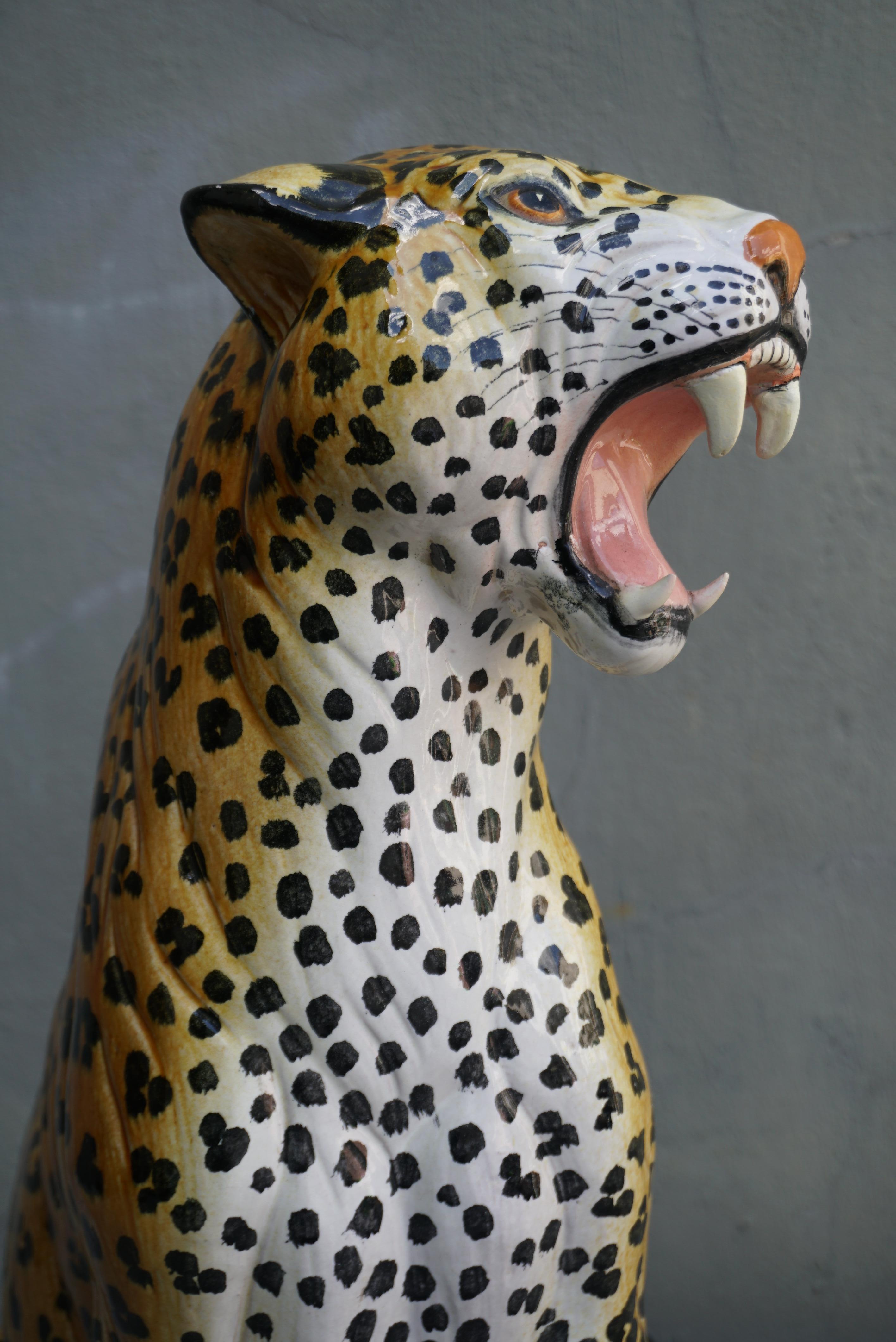 Large Italian Glazed Terracotta Leopard Cheetah Statue, 1960s Hollywood Regency For Sale 5