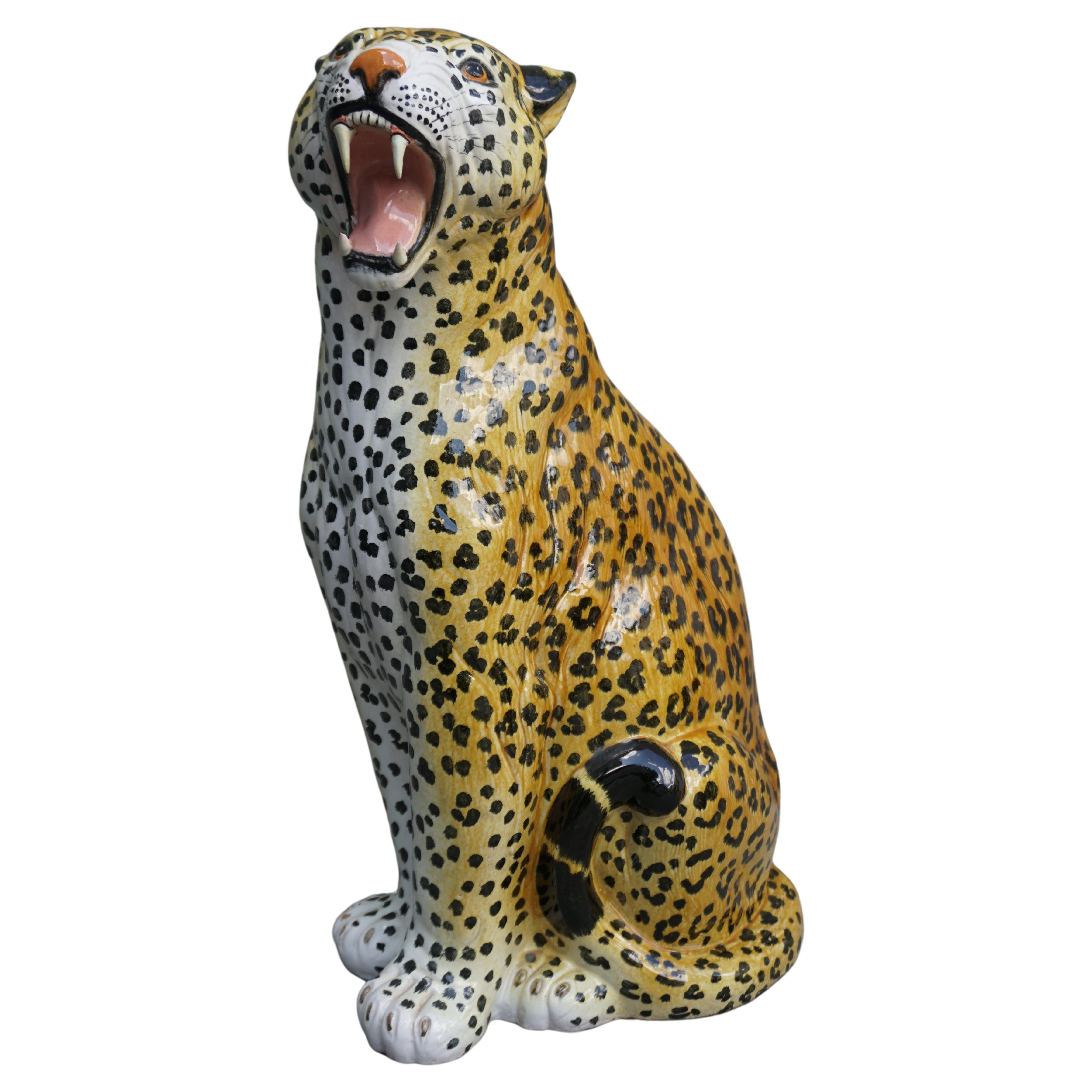 Large Italian Glazed Terracotta Leopard Cheetah Statue, 1960s Hollywood Regency For Sale