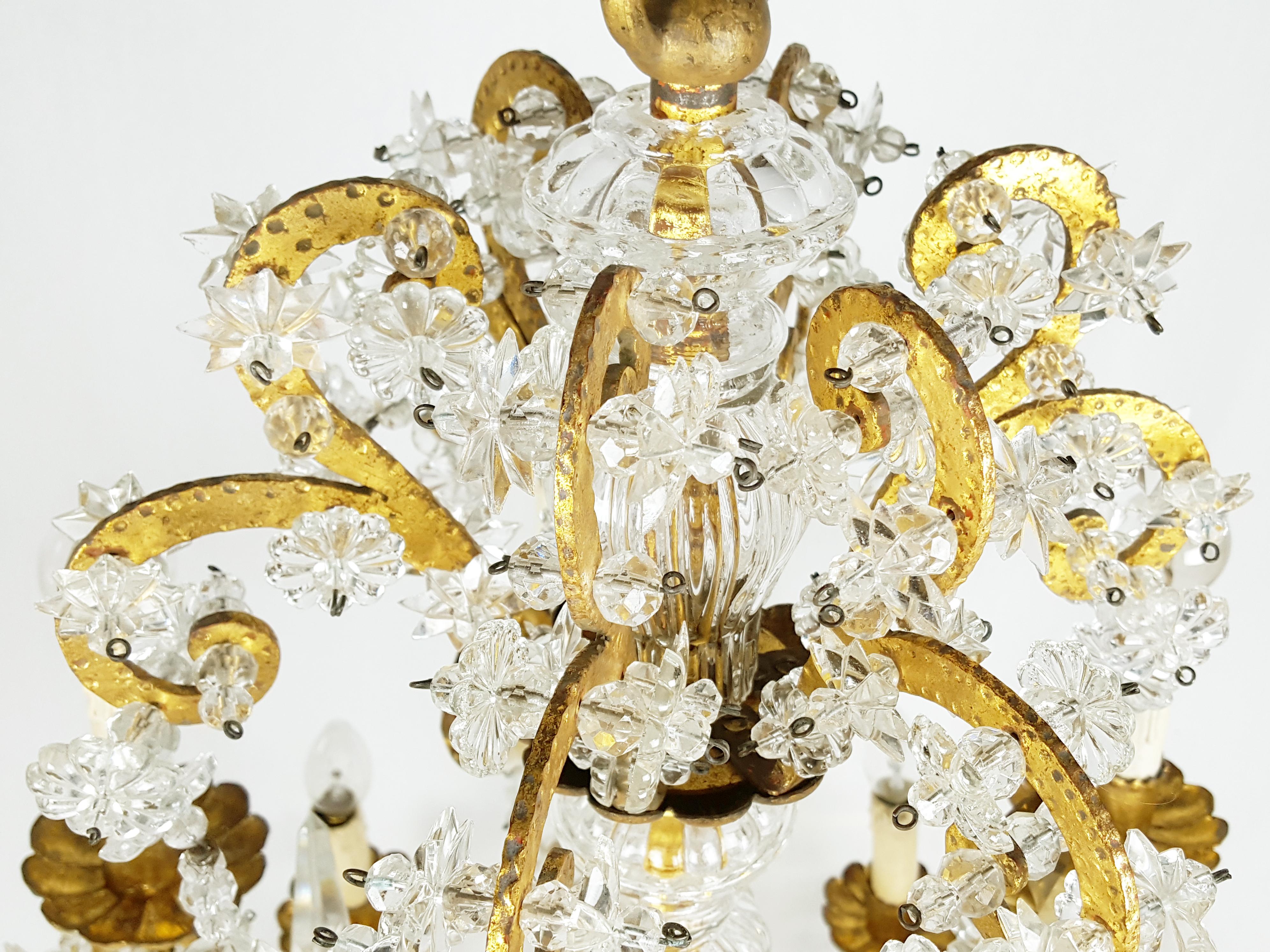 Large Italian Gold Leaf Metal and Crystal Deco 12-Lights Chandelier For Sale 5