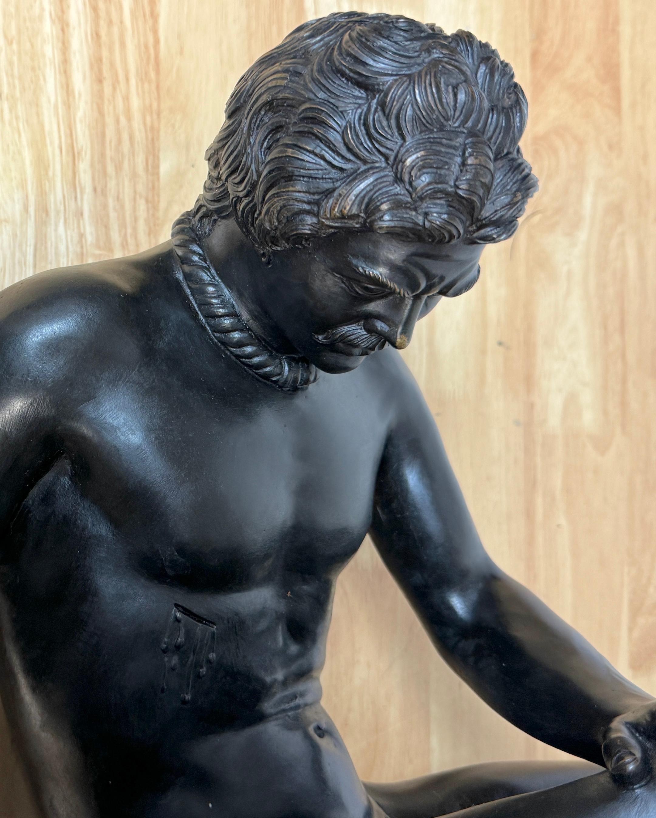 Gran escultura italiana Grand Tour de bronce 