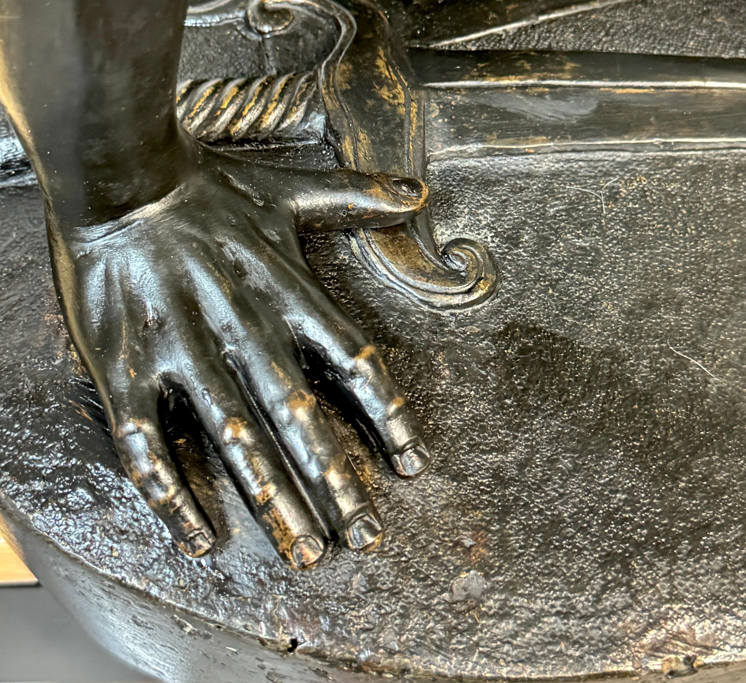 Gran escultura italiana Grand Tour de bronce 