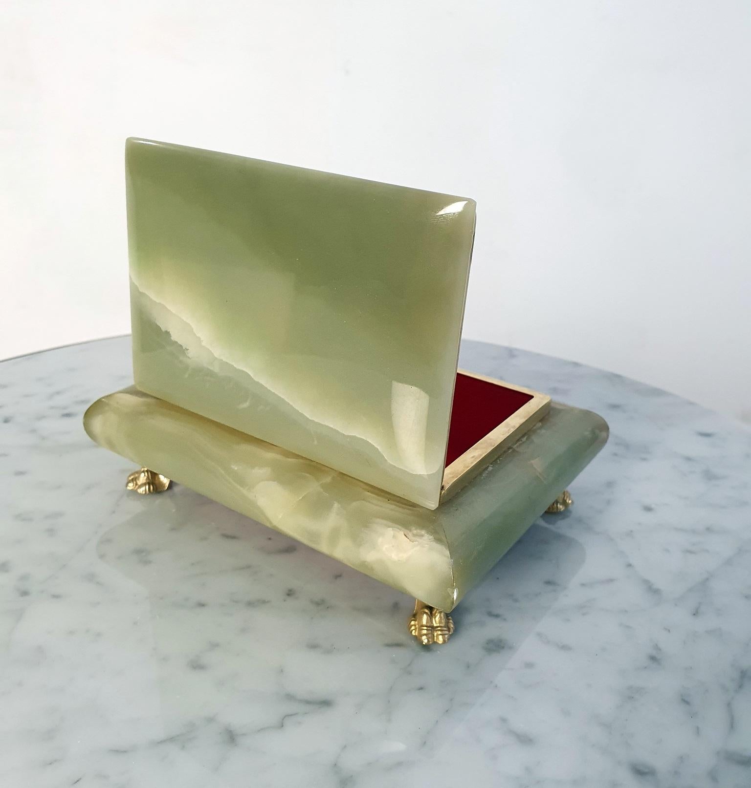 Large Italian Green Onyx Marble Box with Lionfeet In Good Condition In Albano Laziale, Rome/Lazio