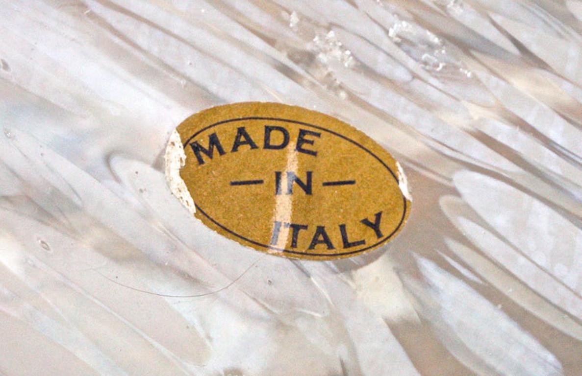 Vetro Grande ciotola italiana in vetro artistico bianco e trasparente Hand Made 1960 circa in vendita