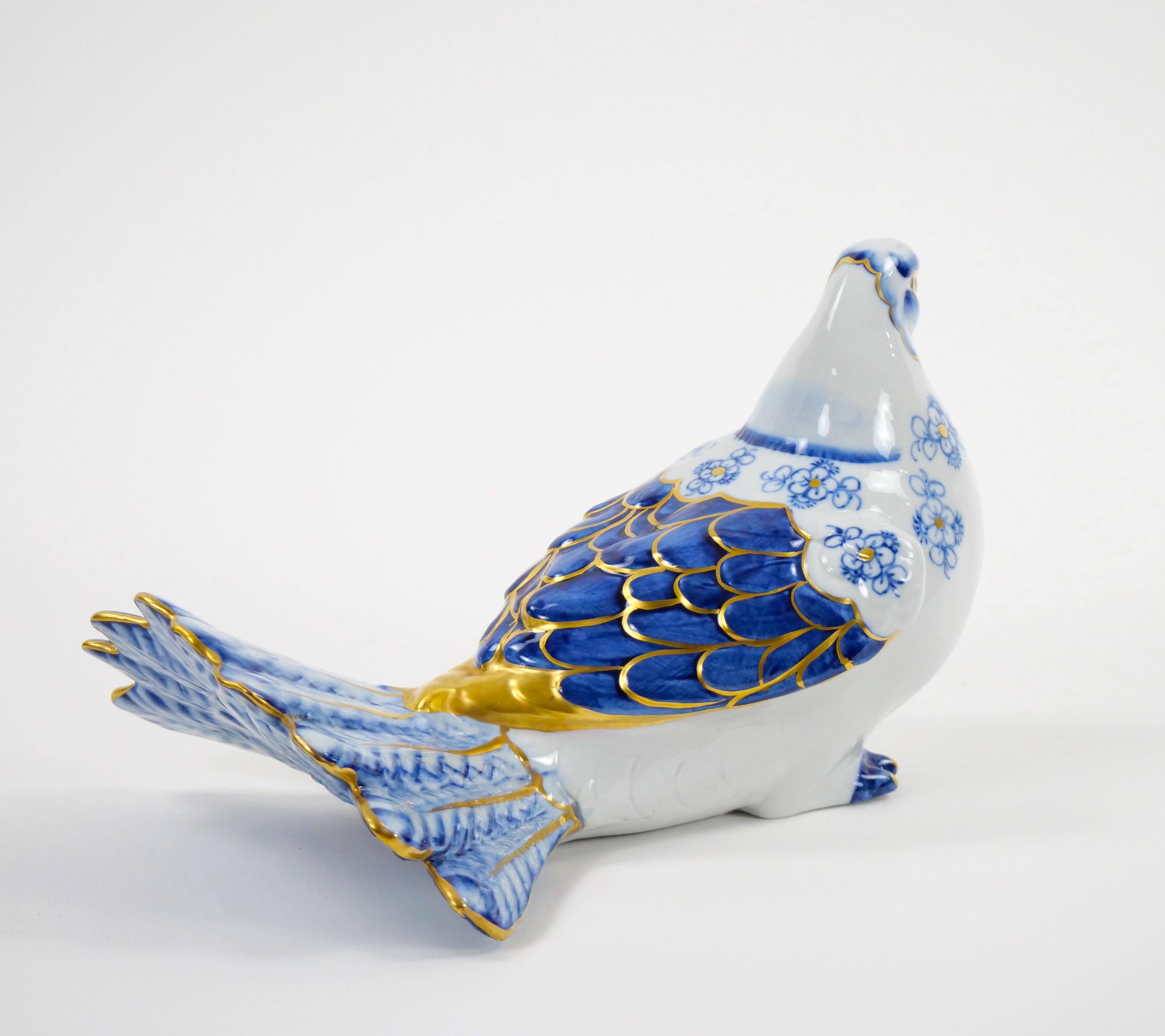 Large Italian Hand Painted / Gilt Polychrome Porcelain Dove Bird Figurines For Sale 12