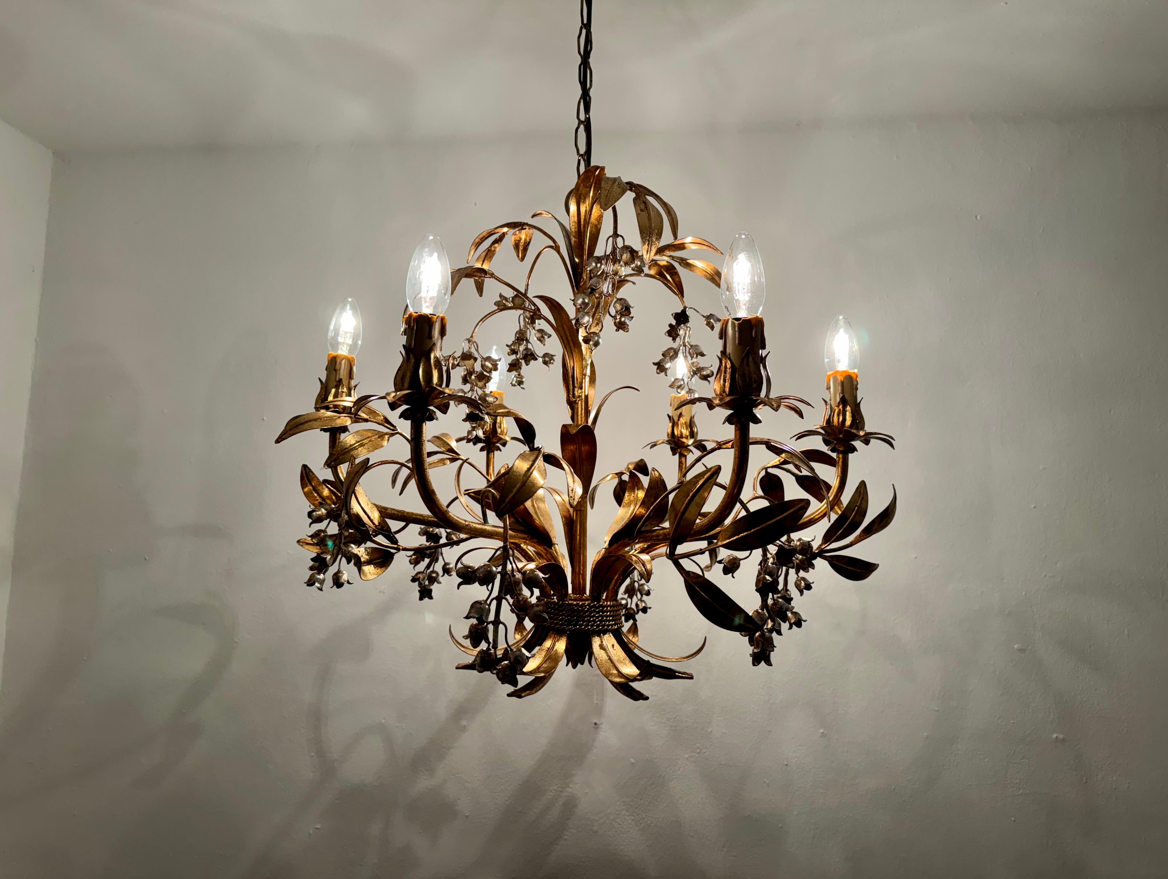 Grande lampadario italiano Hollywood Regency di Hans Kögl in vendita 4