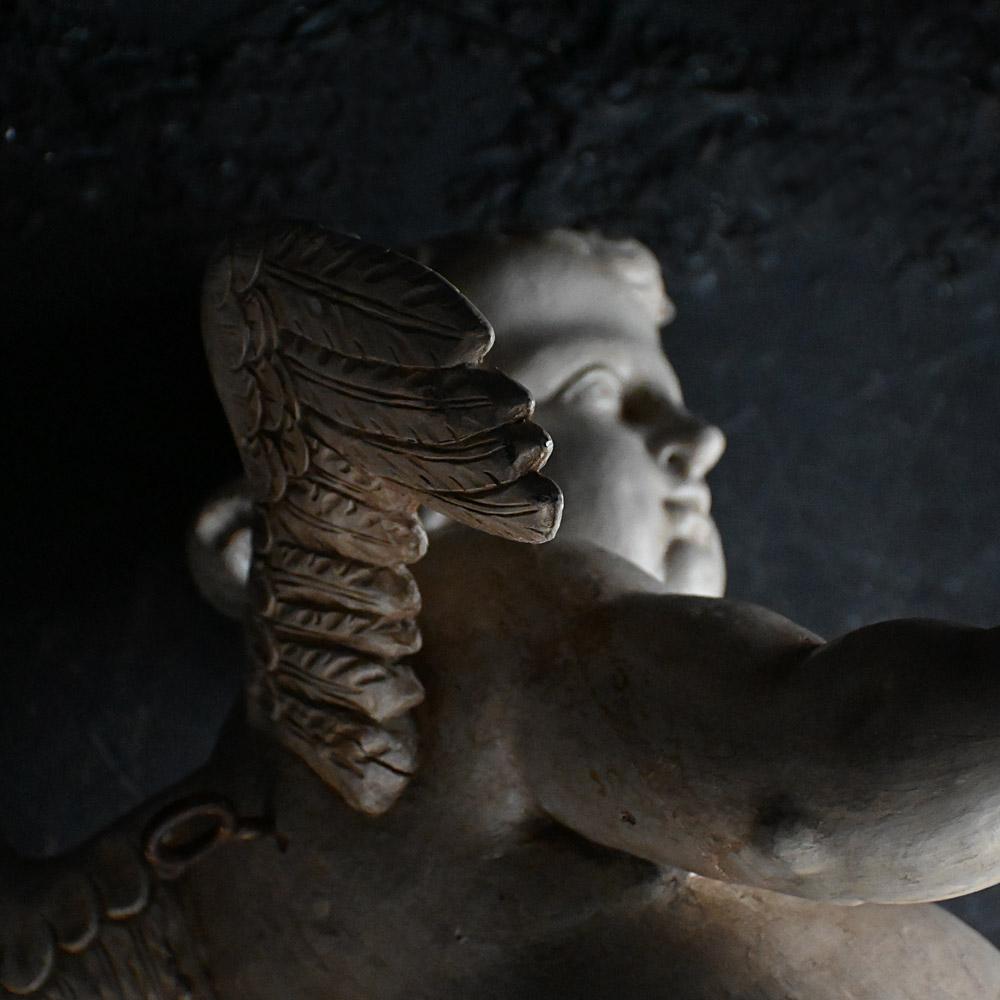 Grand chérubin italien de la fin du XVIIIe siècle sculpté à la main en vente 6