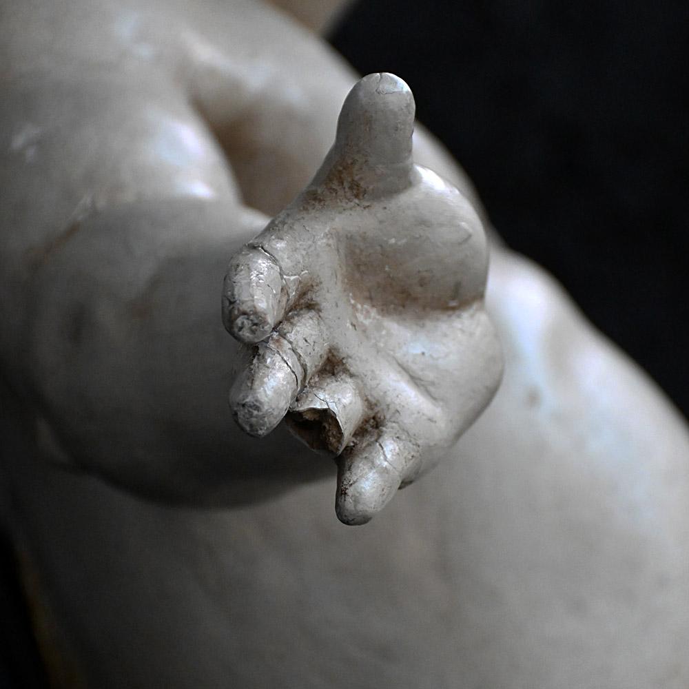 Fin du XVIIIe siècle Grand chérubin italien de la fin du XVIIIe siècle sculpté à la main en vente