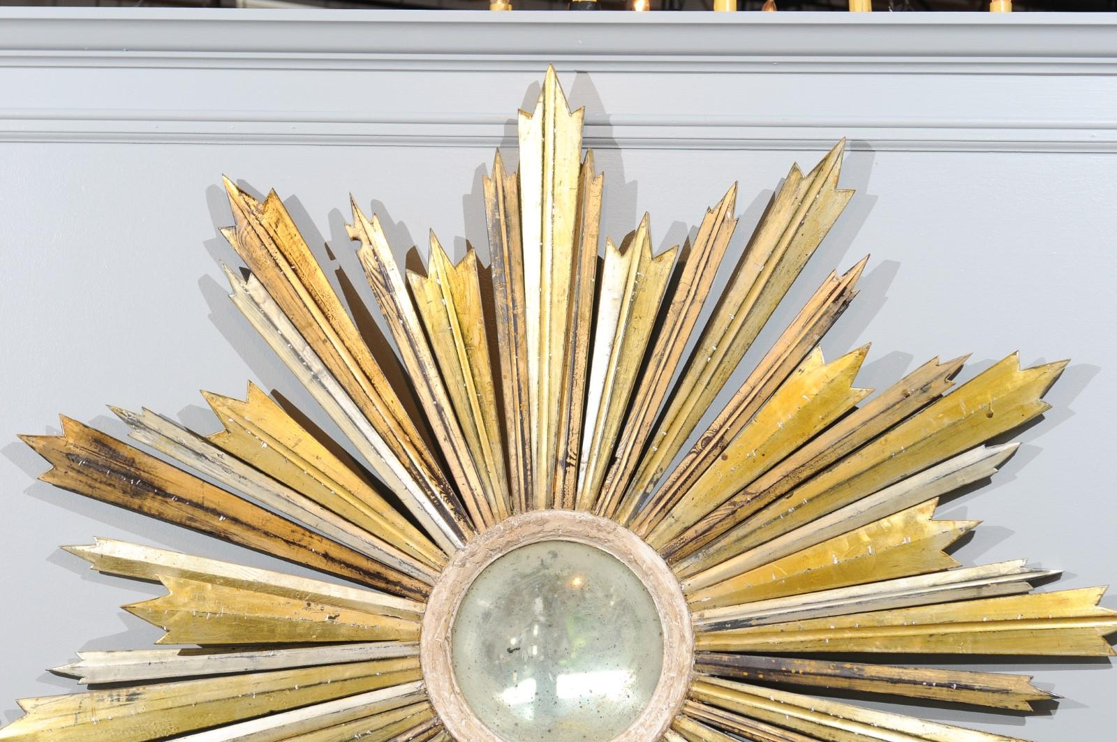 Large Italian Late 19th Century Sunburst Mirror with Alternating Rays 1