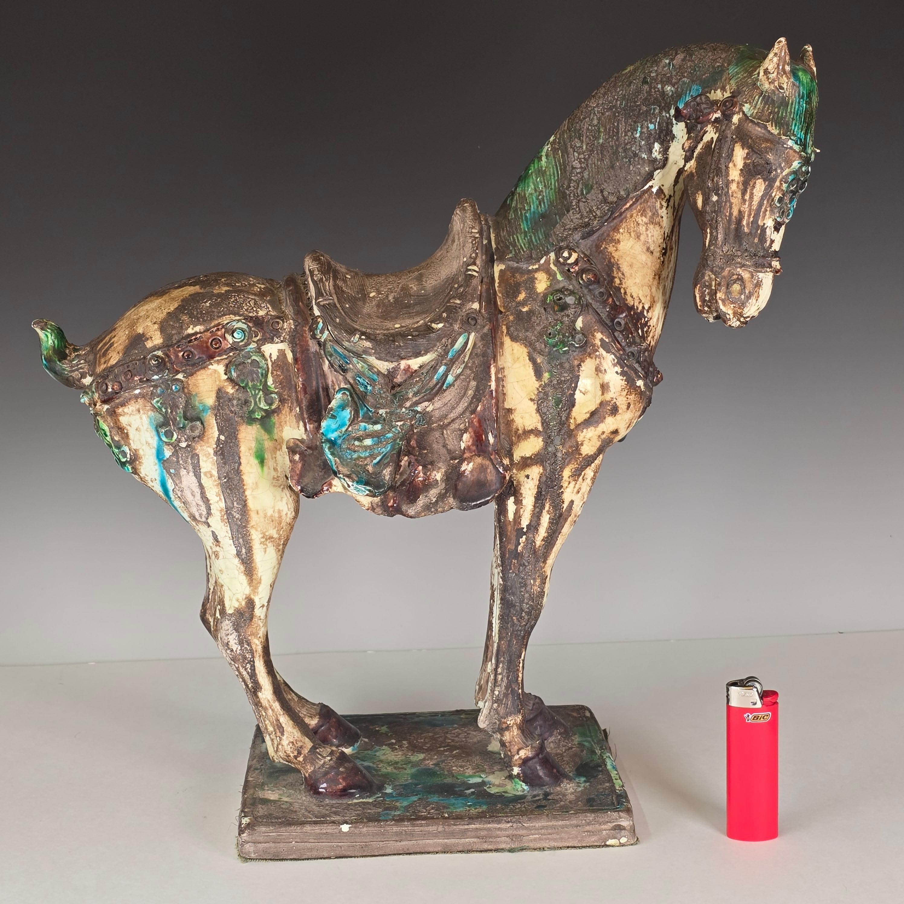 Caballo grande de mayólica italiana Tang en venta 2