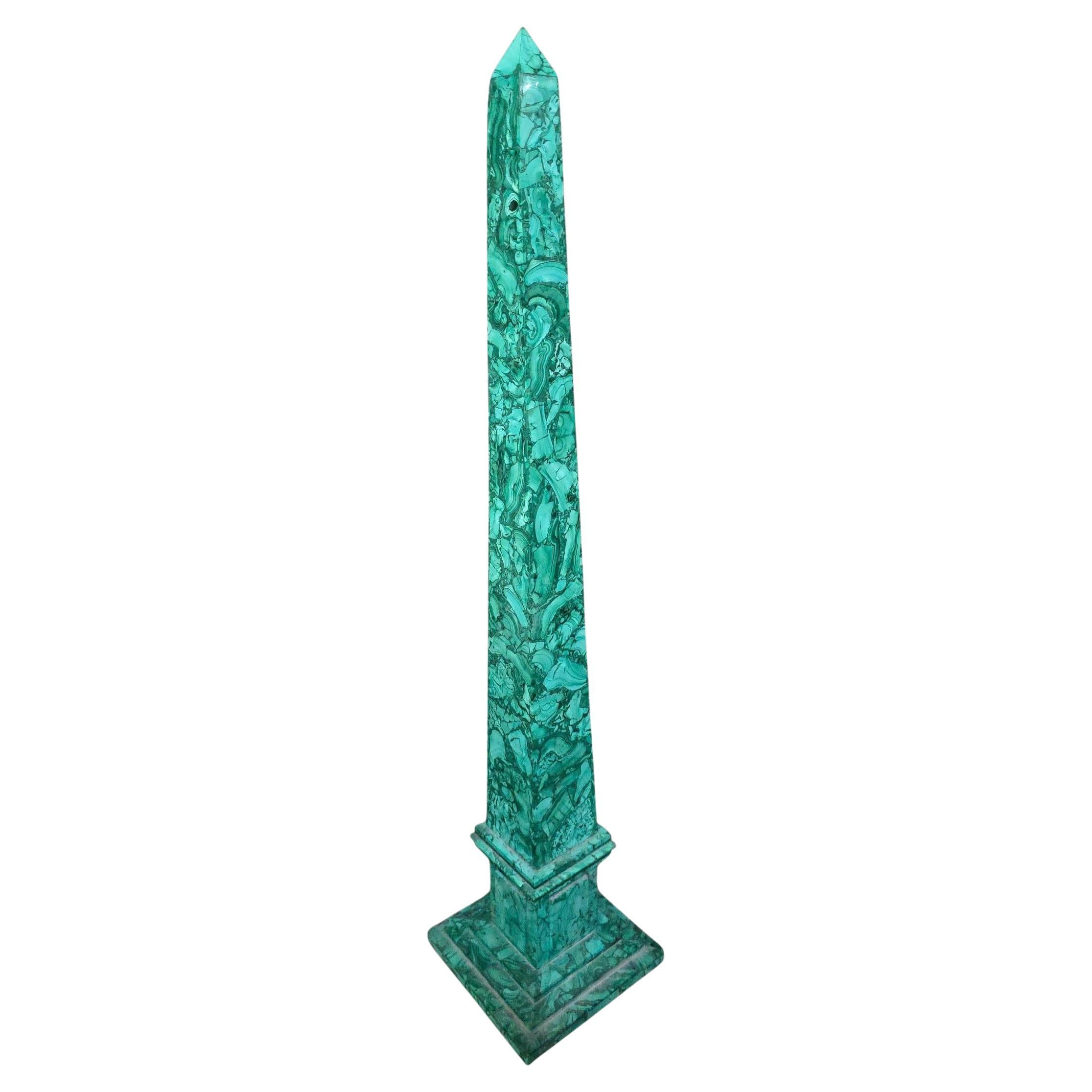 Grand obélisque italien en malachite, 1970 en vente