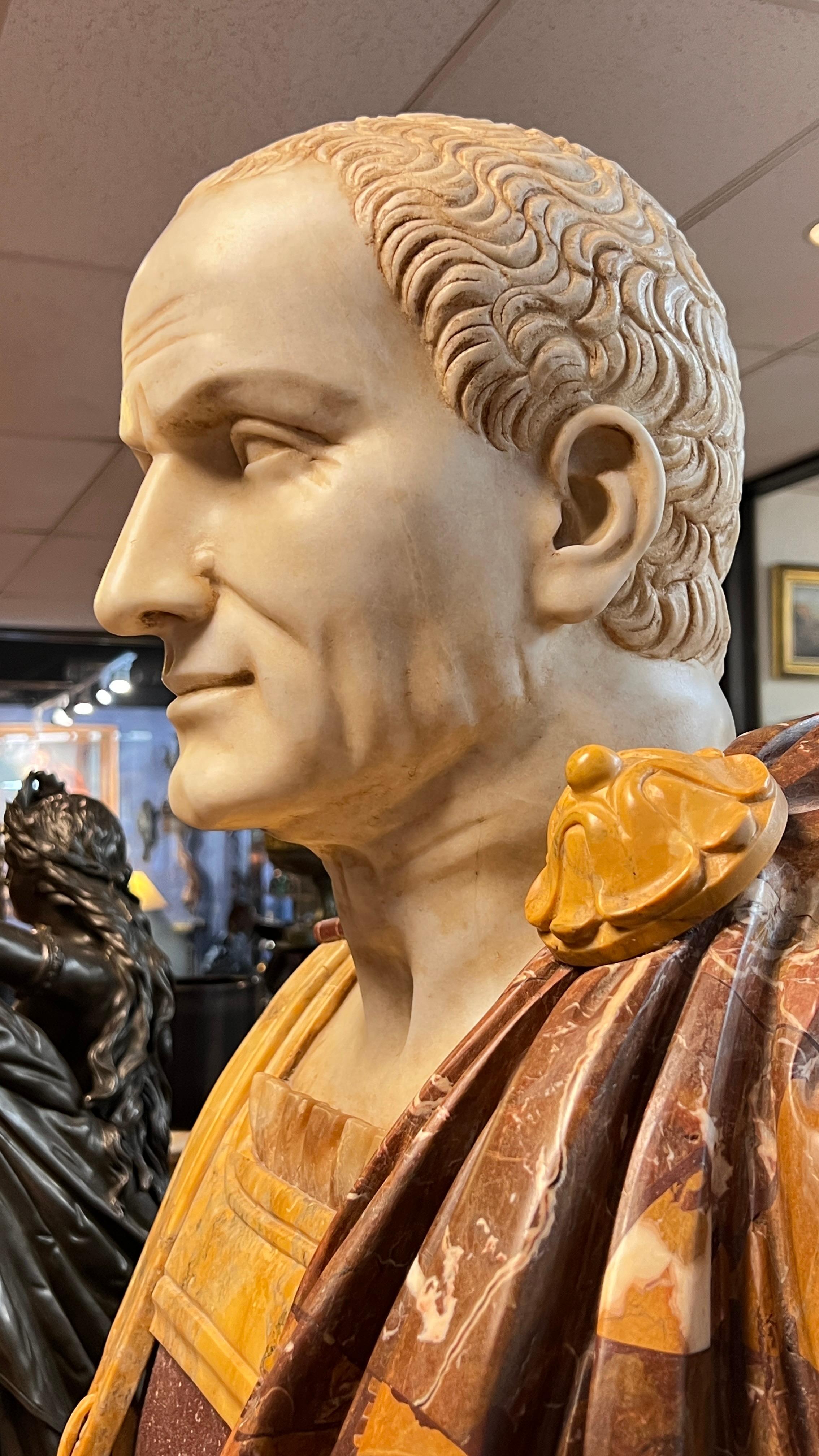 Grand buste d'empereur romain en marbre italien daté de 1887 en vente 9