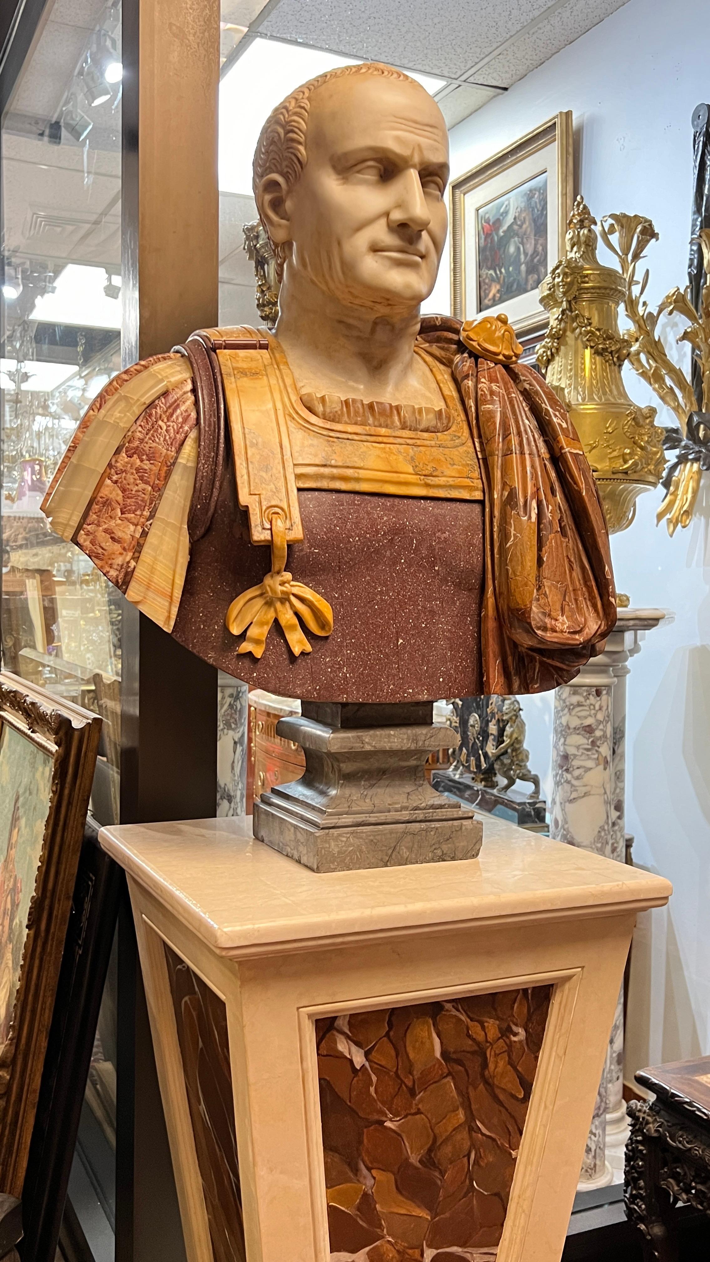 XIXe siècle Grand buste d'empereur romain en marbre italien daté de 1887 en vente