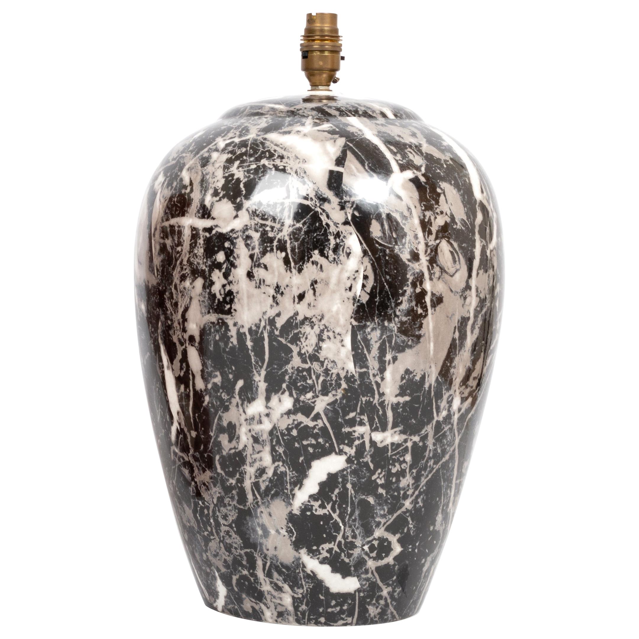 Large Italian Marble Effect Porcelain Ginger Jar Table Lamp, Italy, circa 1970 For Sale