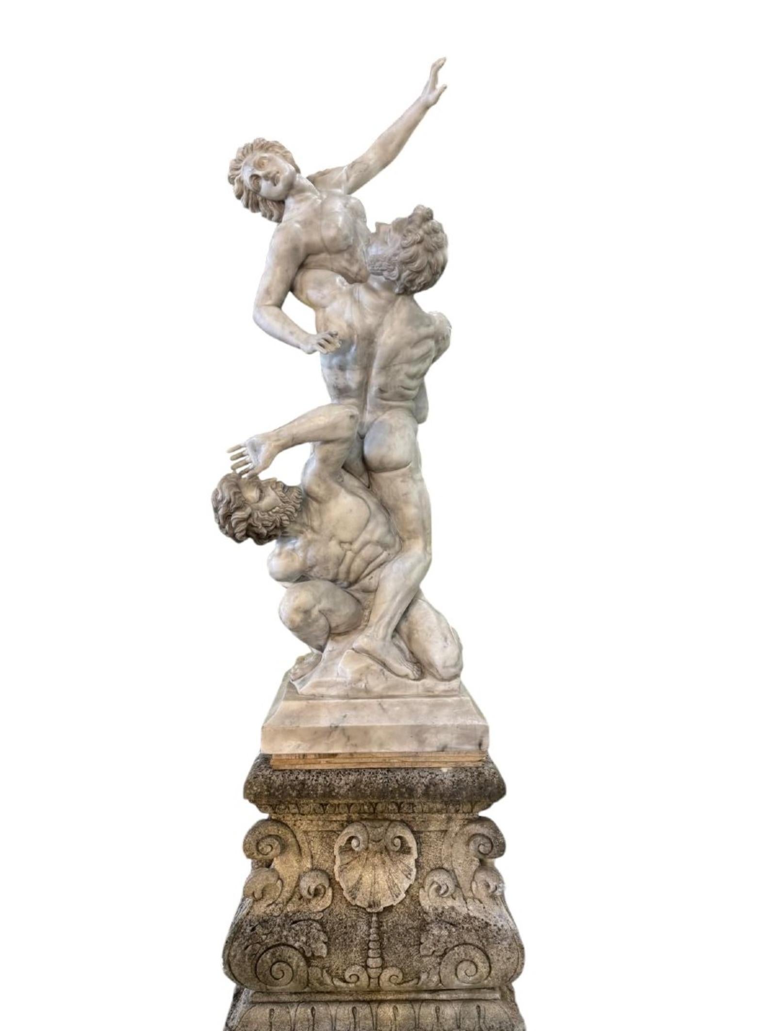 Scultura in marmo italiano di grandi dimensioni - 