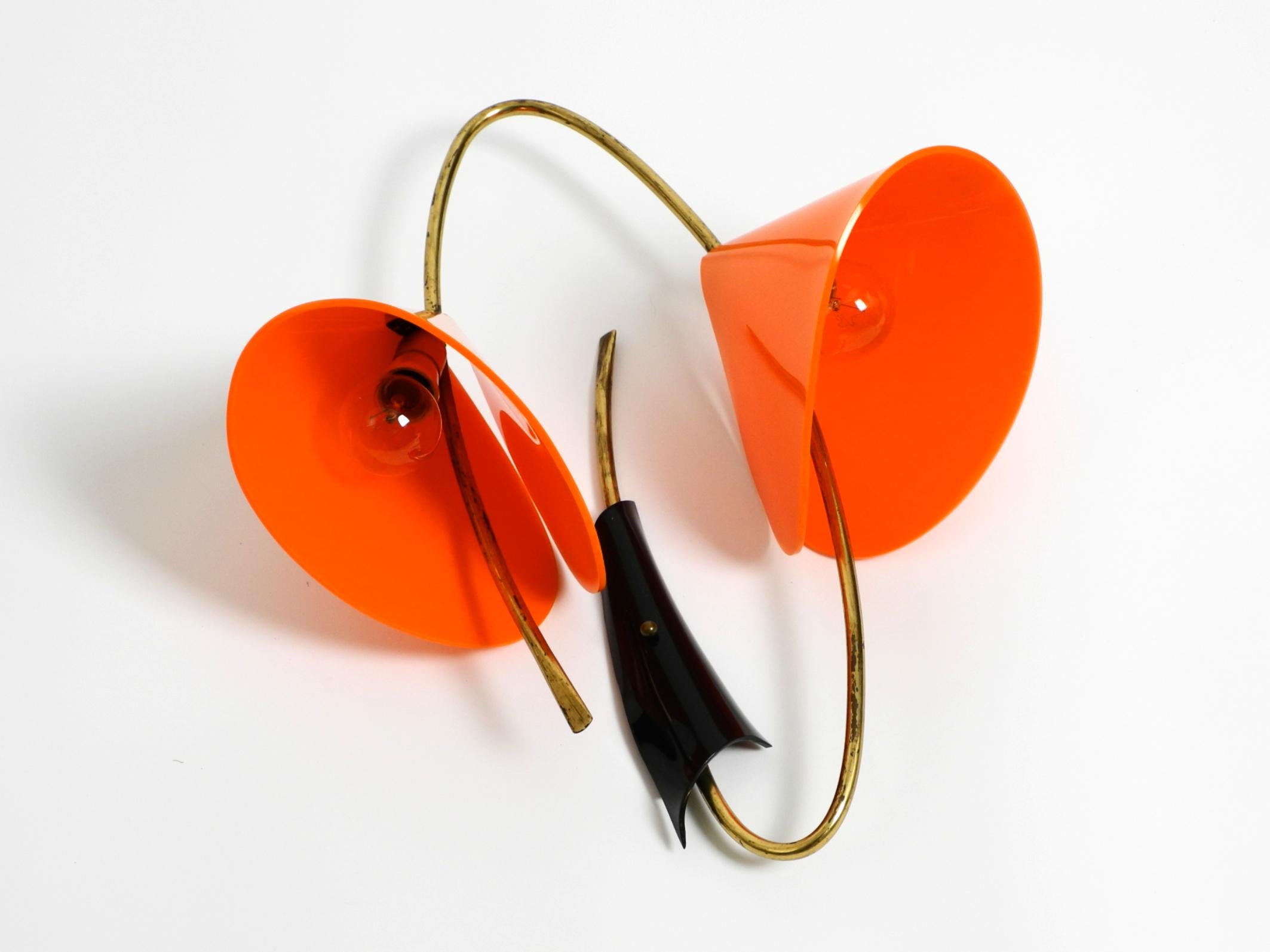 Mid-20th Century Large Italian Mid Century brass wall lamp with orange acrylic glass shades For Sale
