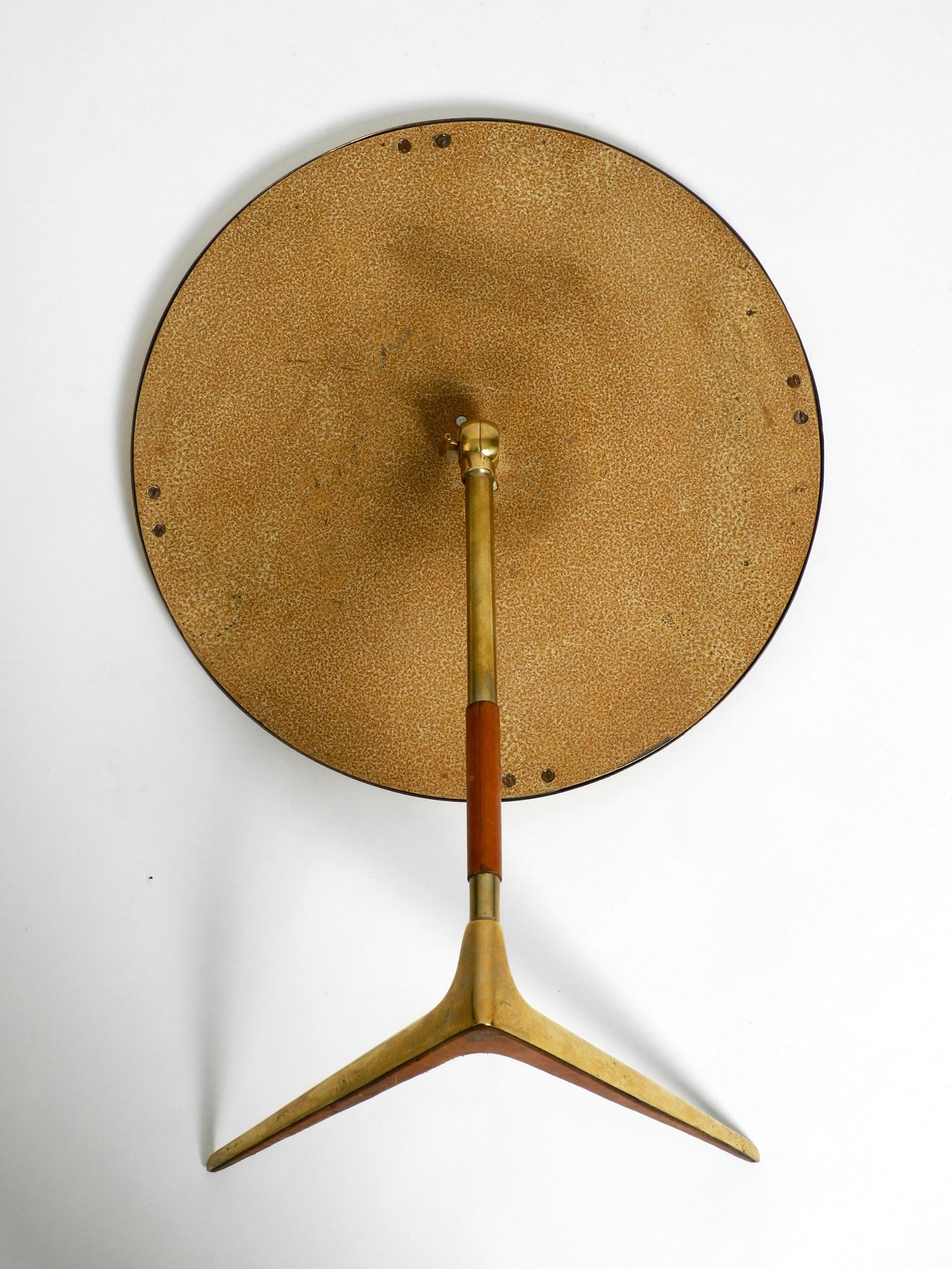 Large Italian Midcentury Crow's Foot Table Mirror Made of Brass and Leather 6