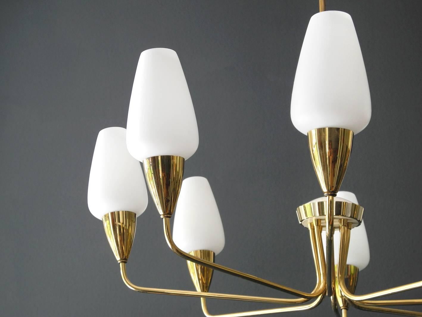 Large Italian Mid-Century Modern Brass Chandelier with Glass Shades 4