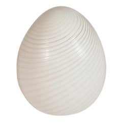 Large Italian Mid-Century Modern Murano Art Glass Egg Table Lamp in White