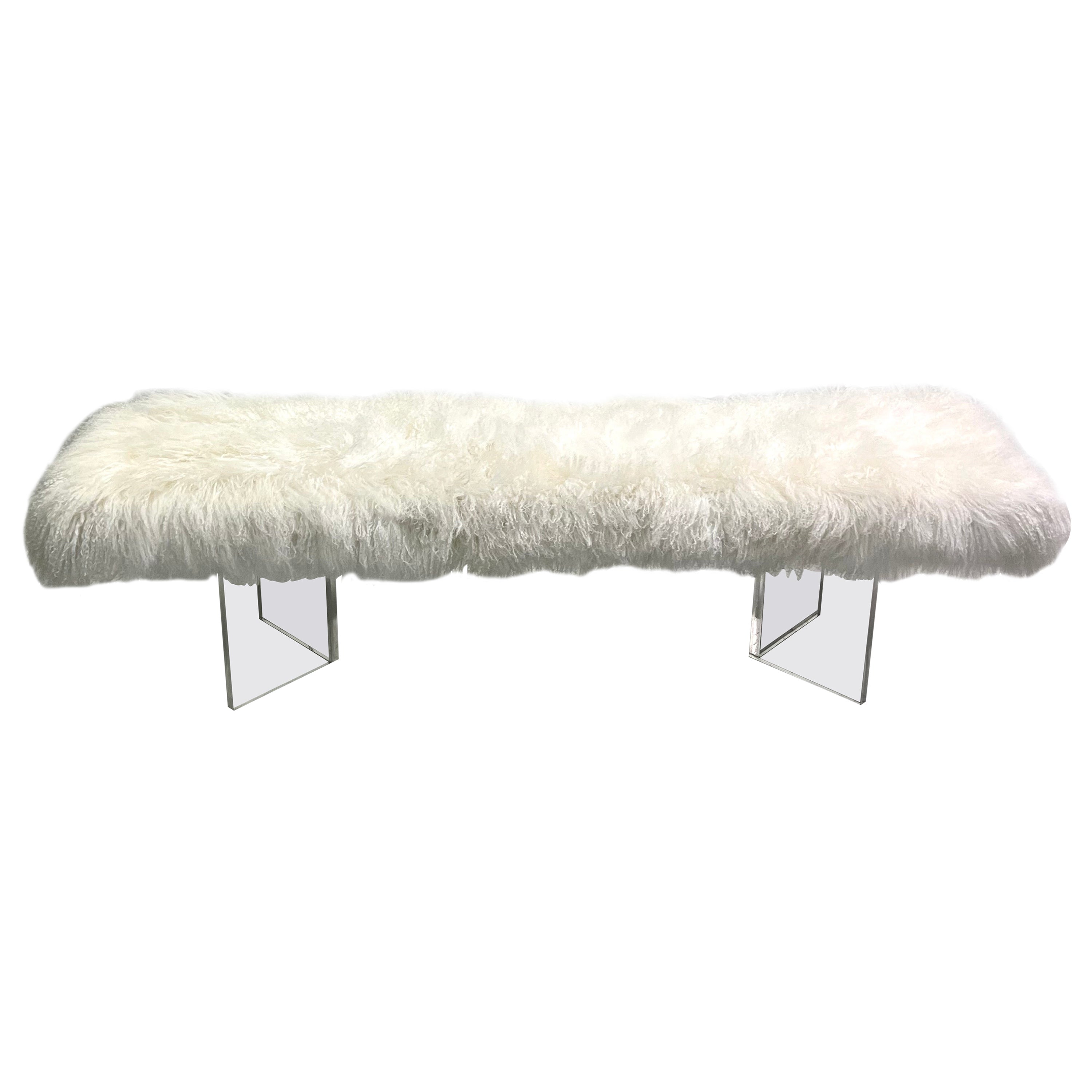 Grand banc italien moderne en peau de mouton et lucite du milieu du siècle dernier, attribué à Marzio Cecchi