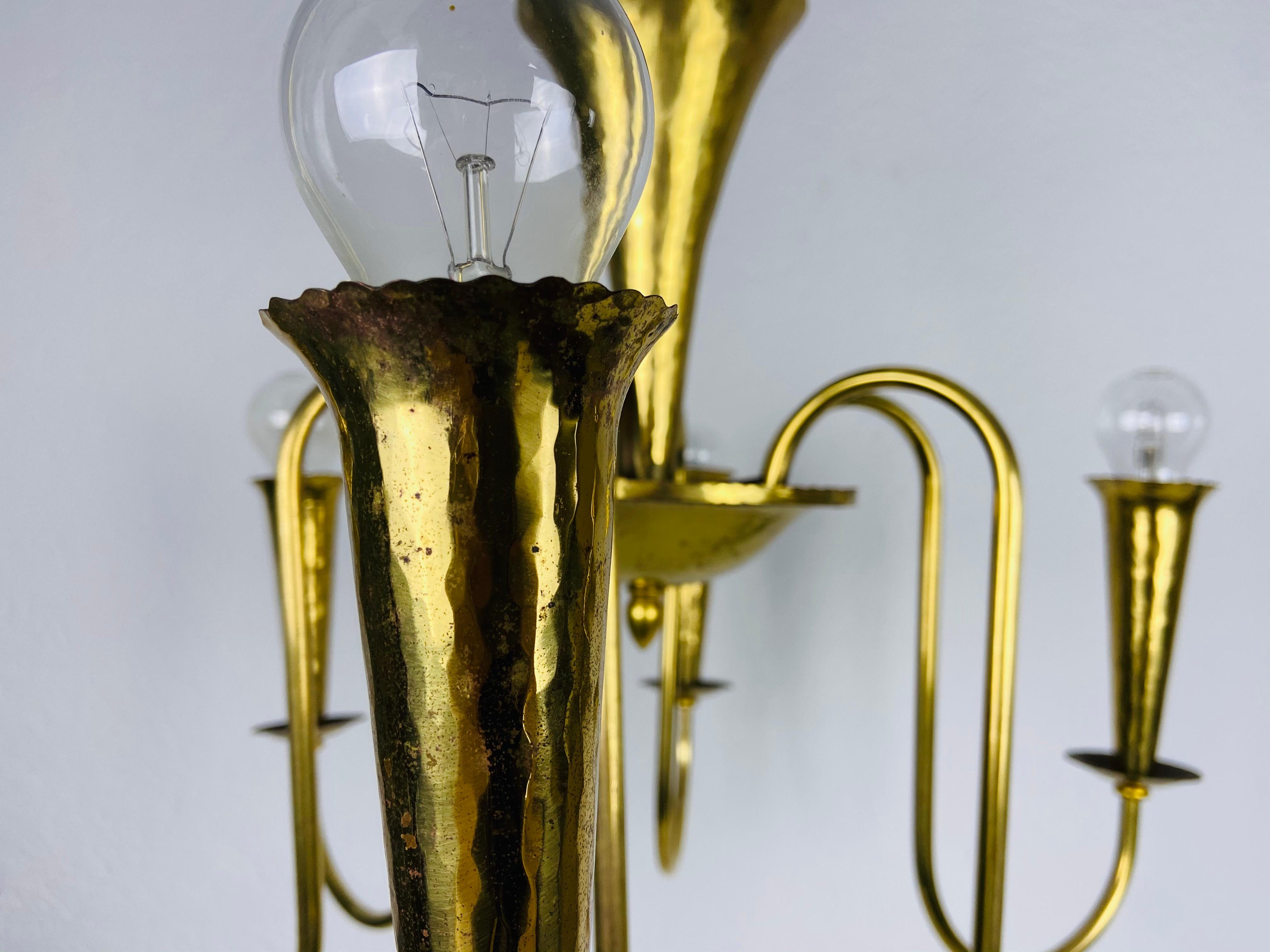 Mid-20th Century Large Italian Midcentury Brass 6-Arm Sputnik Chandelier, 1950s