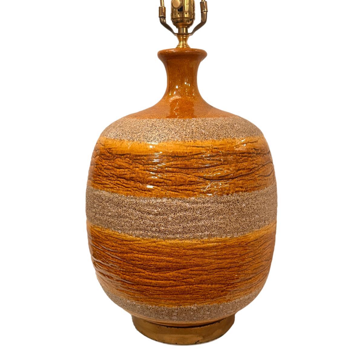 Große italienische Midcentury-Lampe (Italienisch) im Angebot