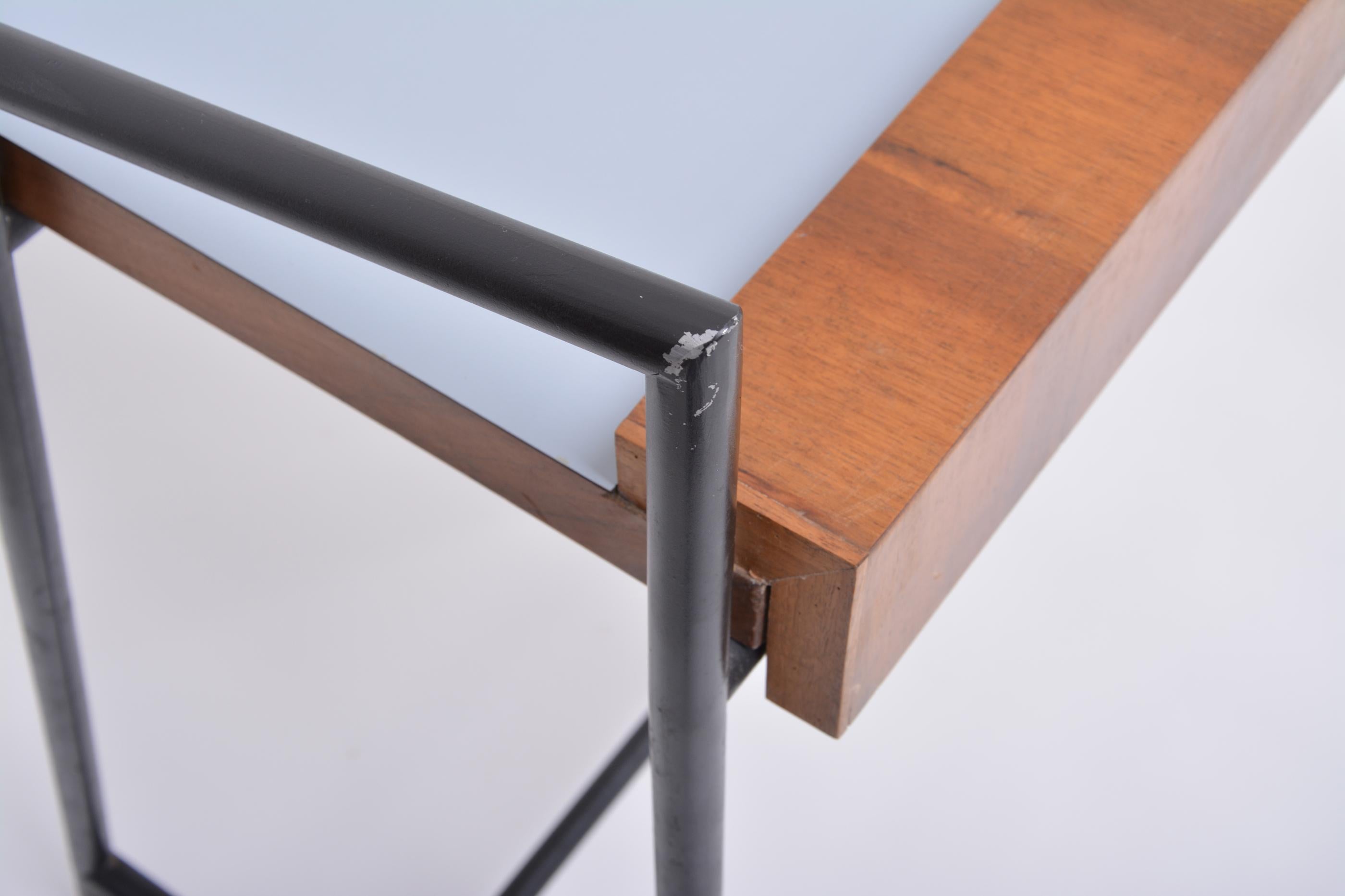 Großer italienischer Schreibtisch der Jahrhundertmitte Modern im Angebot 4