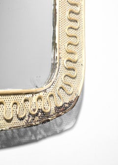 Large italian mirror in rigitulle and lacquered metal