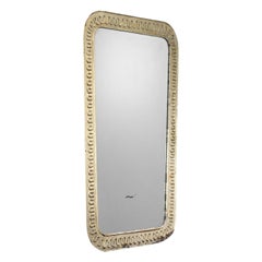 Gran espejo italiano de rigitulle y metal lacado